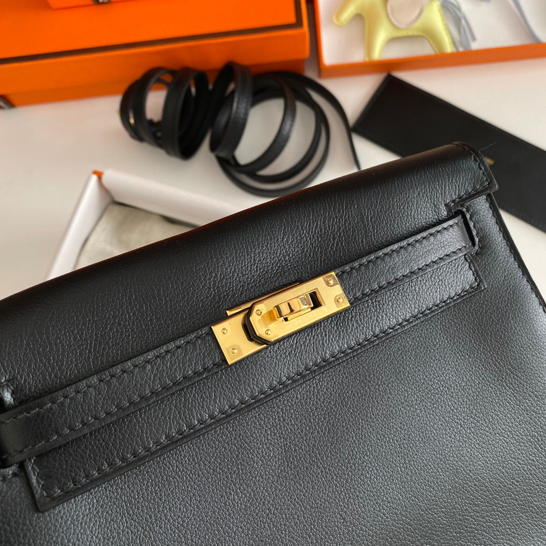 KELLY DANSE II 22CM CUIR NOIR EVERCOLOR GHW