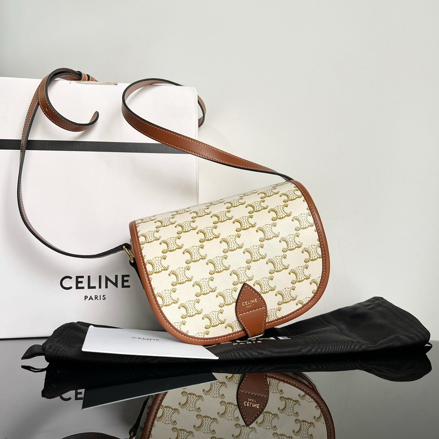 SAC DE SELLE MONOGRAMME 18 TISSU BLANC