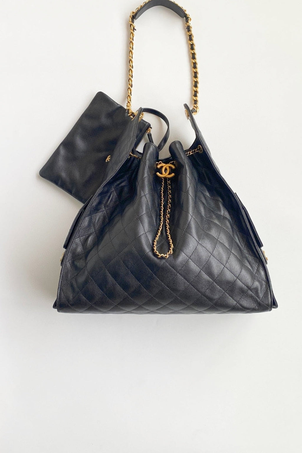 CC 25C HOBO BAG 42CM BLACK GRAINED CALFSKIN