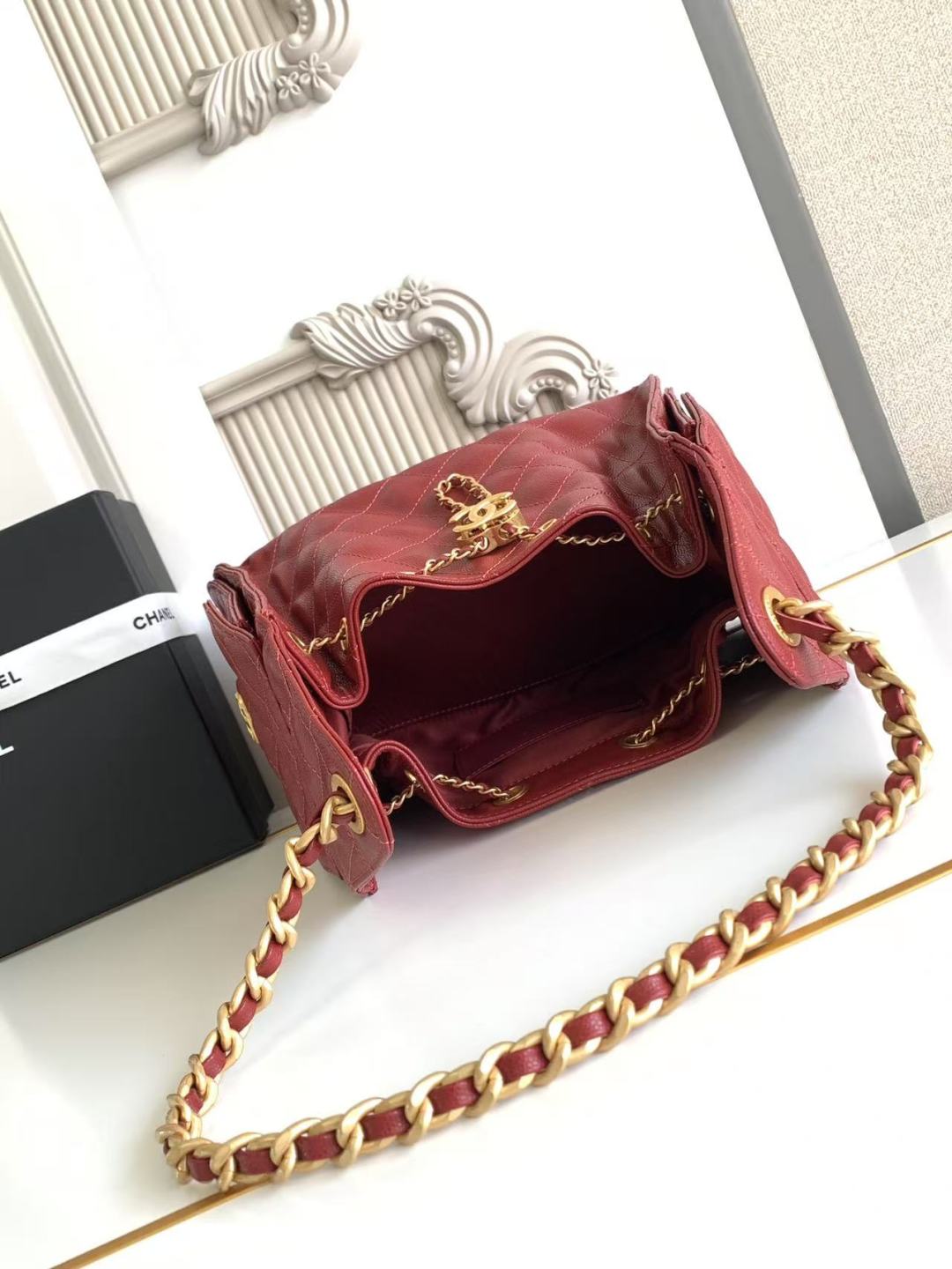 CC 25C HOBO BAG 30CM DARK RED GRAINED CALFSKIN