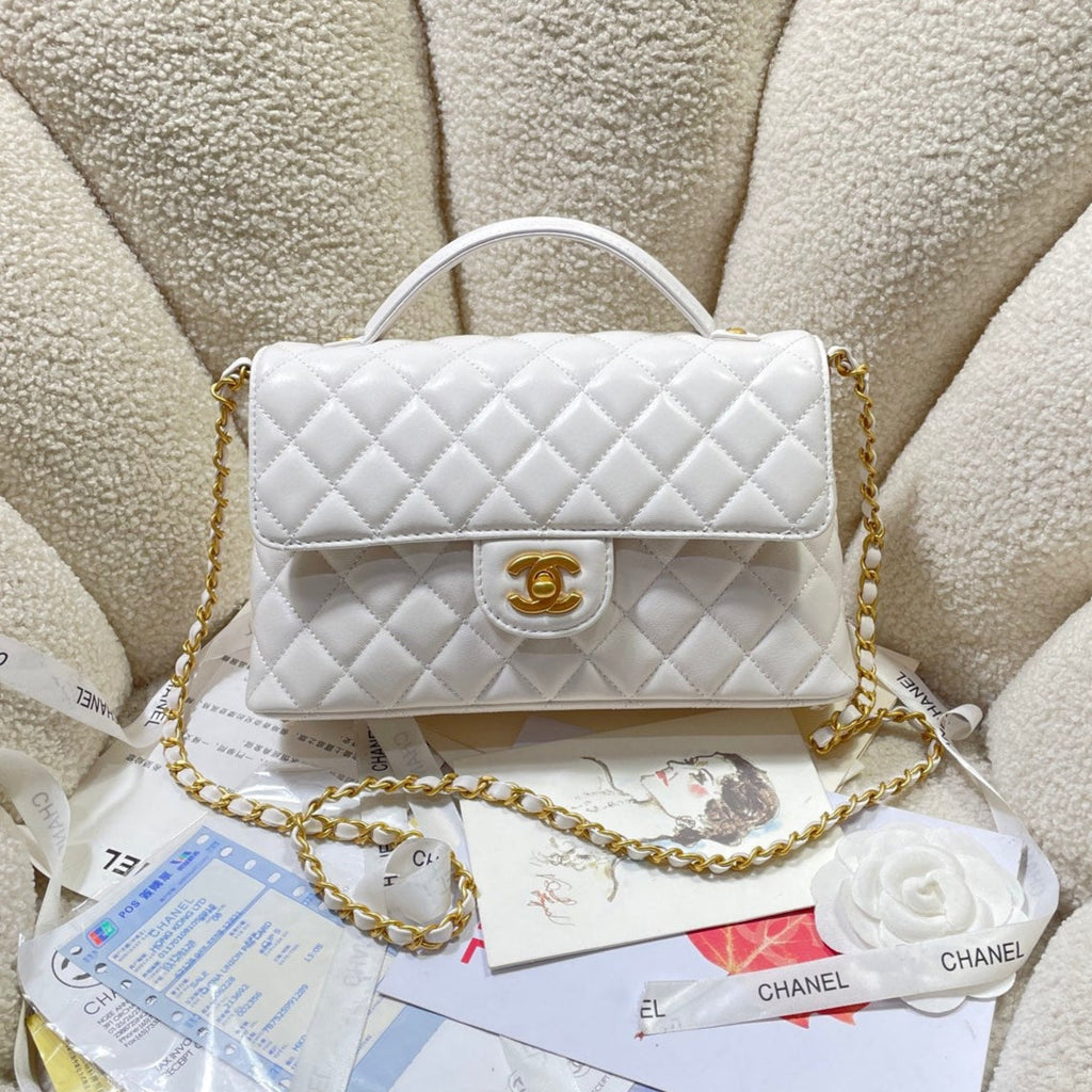CC 25P SAC À RABAT MOYEN 25 CM POIGNÉE SUPÉRIEURE CUIR DE VEAU CRÈME QUINCAILLERIE DORÉ