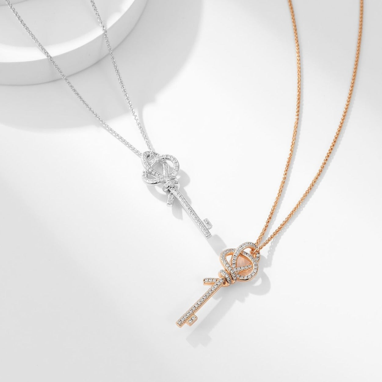 TIFFAN KEY WOVEN DIAMOND NECKLACE