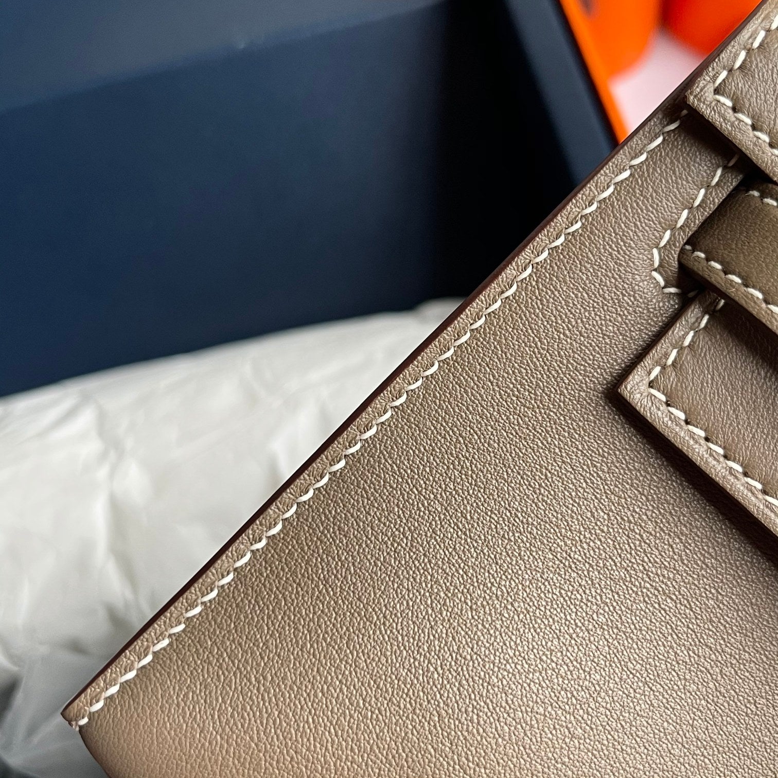 POCHETTE HM KELLY 22CM GRIS ELEPHANT SWIFT QUINCAILLERIE OR
