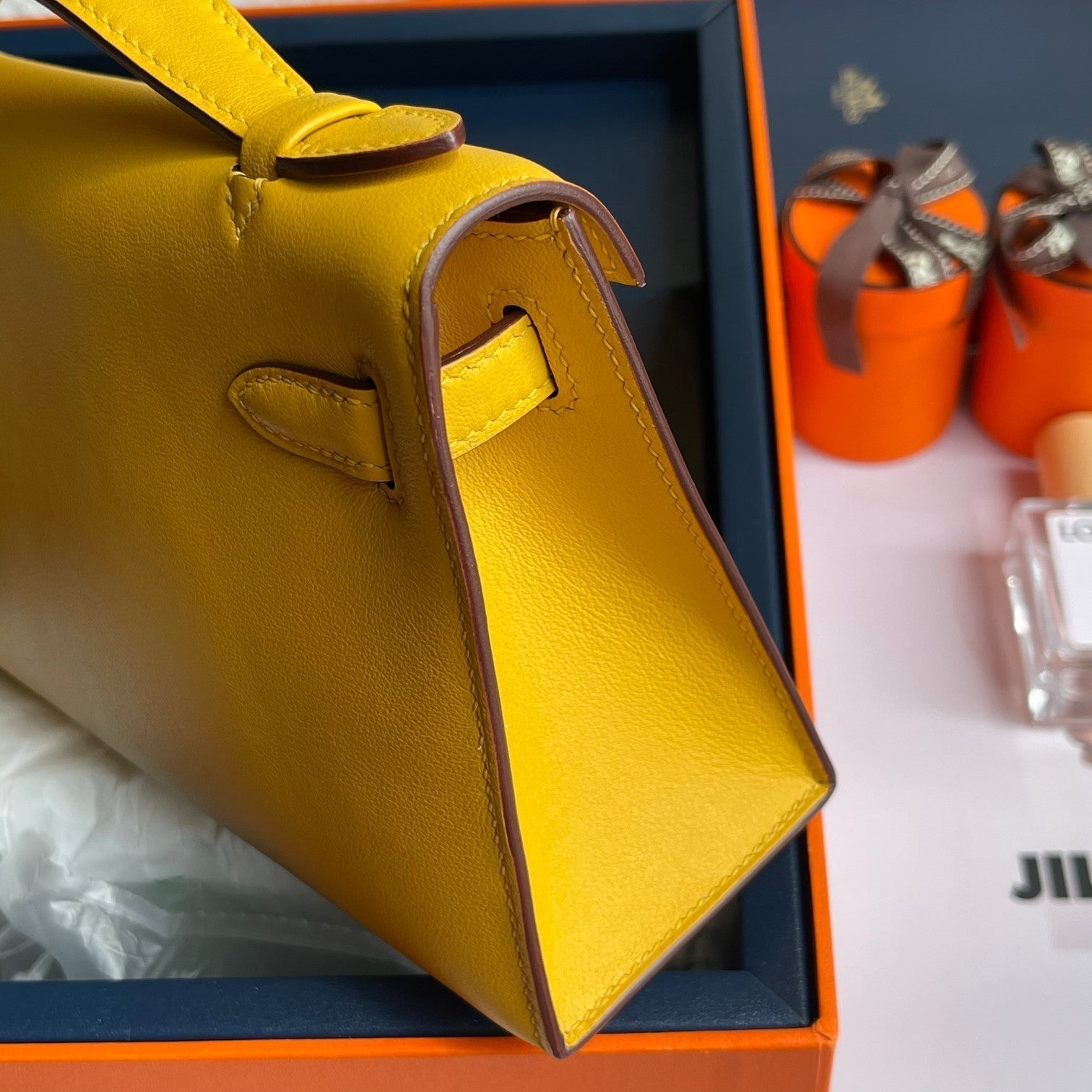 POCHETTE HM KELLY 22 CM JAUNE SWIFT QUINCAILLERIE ARGENTÉE