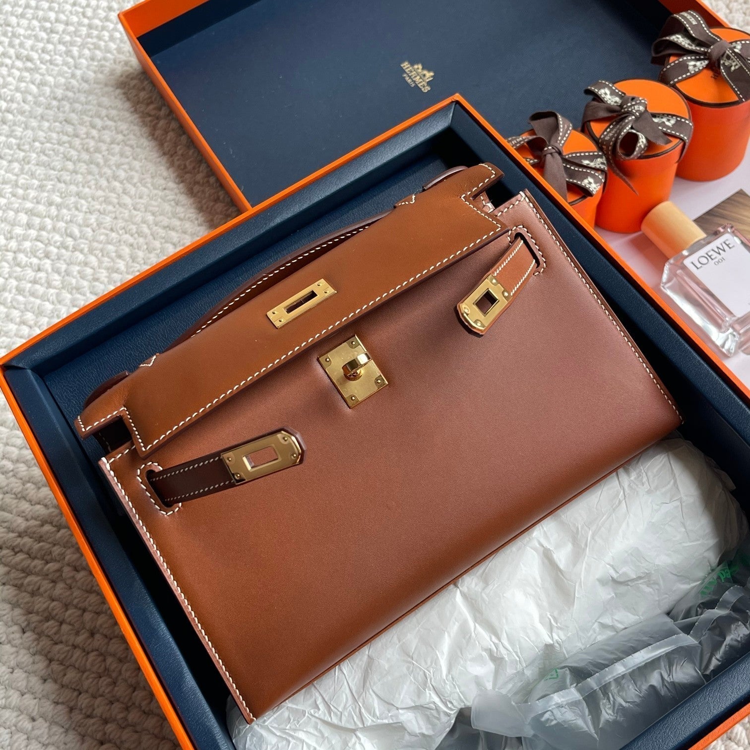 POCHETTE HM KELLY 22 CM MARRON FONCÉ SWIFT QUINCAILLERIE DORÉ
