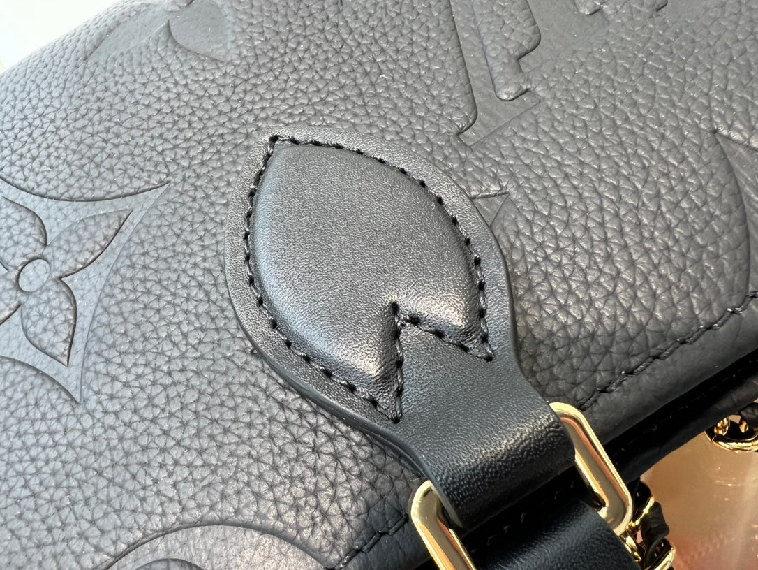ONTHEGO 25 EAST WEST BLACK MONOGRAM EMPREINTE