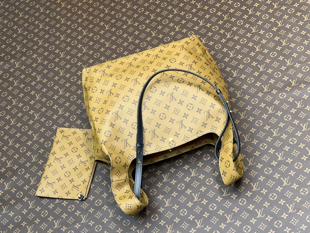 ATLANTIS GM 34 BROWN MONOGRAM CANVAS