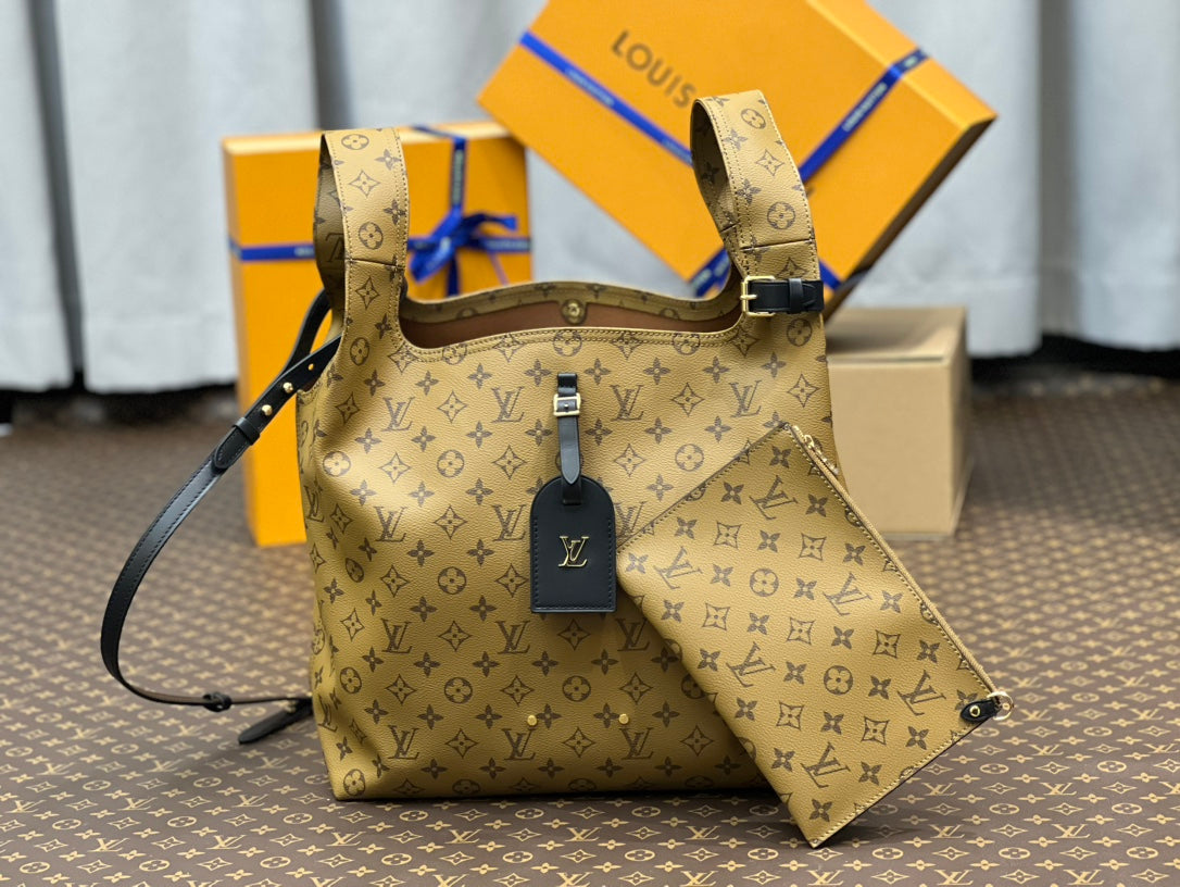 ATLANTIS GM 34 BROWN MONOGRAM CANVAS