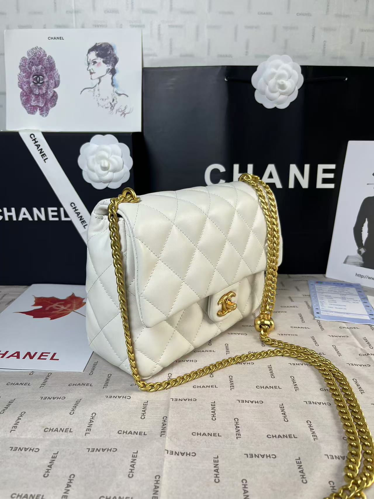 MINI RABAT 25C 24CM CUIR D'AGNEAU BLANC QUINCAILLERIE COEUR DORÉ