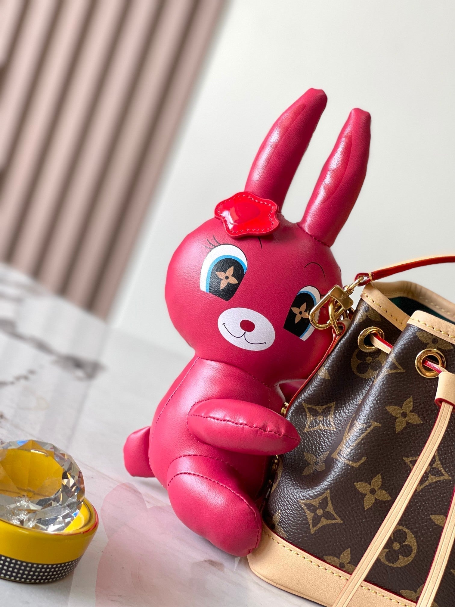 NANO NOE 13CM LAPIN MARRON MONOGRAMME TOILE
