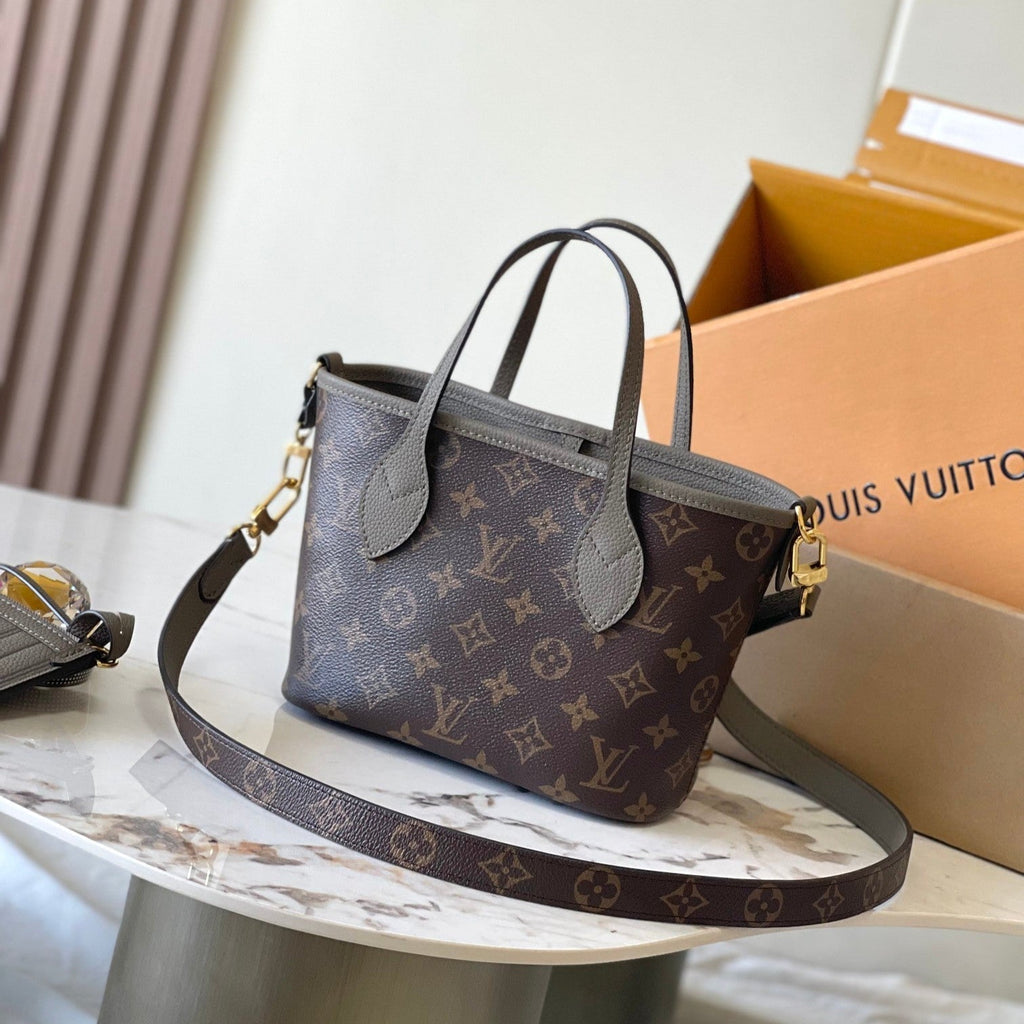 Sac bandoulière Neverfull Inside Out BB 24 en toile monogrammée marron et cuir de veau gris