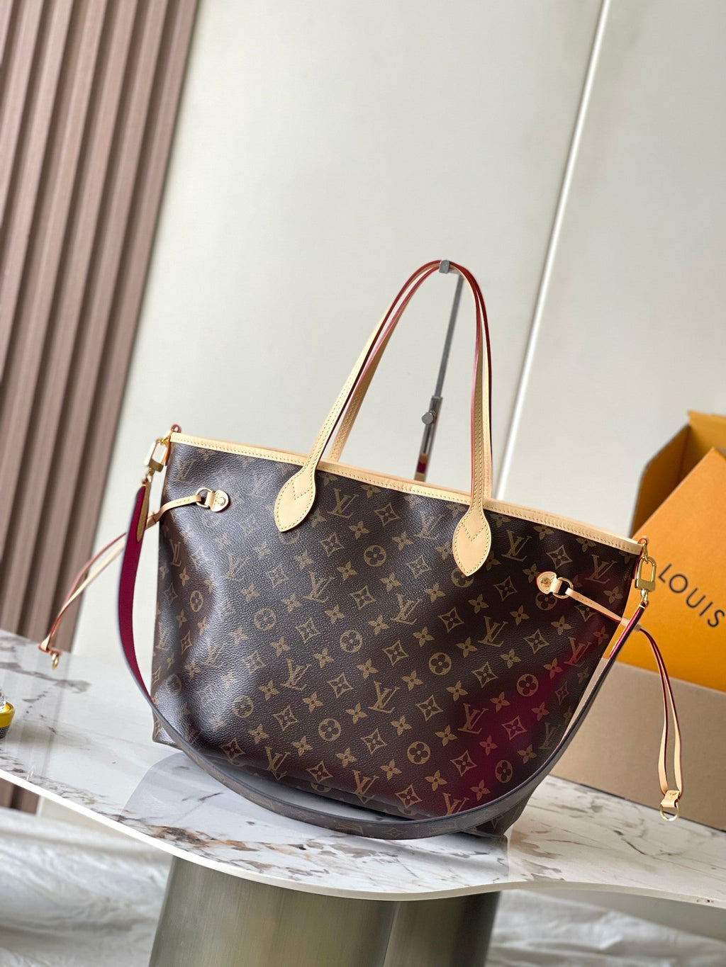 REVERSIBLE NEVERFULL MM 31 INSIDE OUT DARK PINK