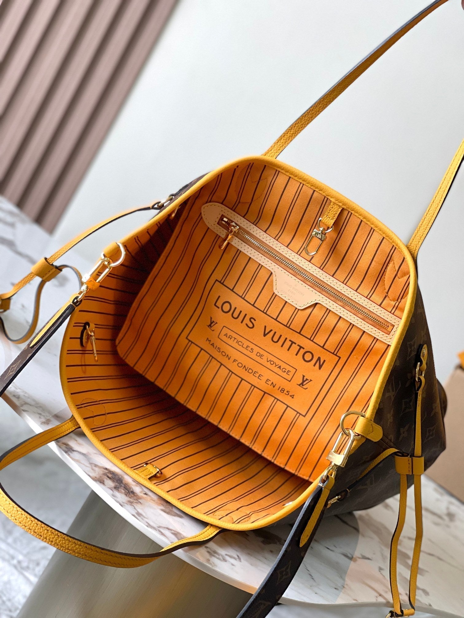 RÉVERSIBLE NEVERFULL MM 31 INVERSÉ POIGNÉE DORÉE
