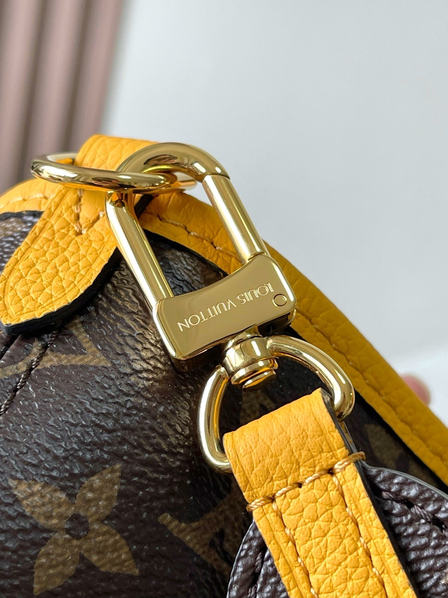 RÉVERSIBLE NEVERFULL MM 31 INVERSÉ POIGNÉE DORÉE
