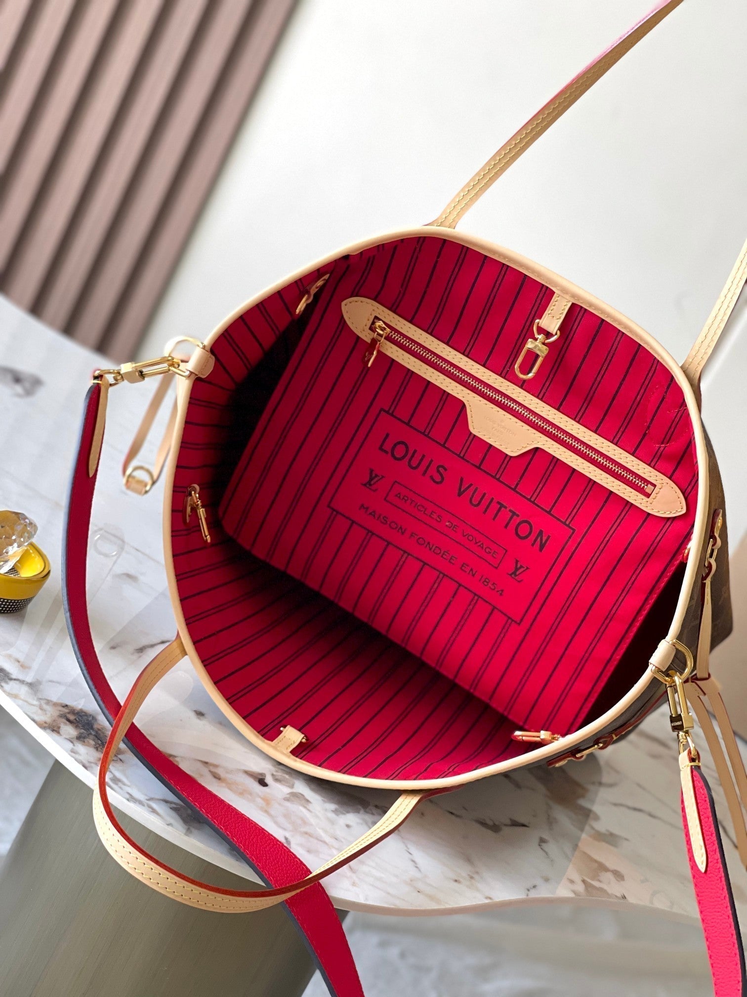 RÉVERSIBLE NEVERFULL MM 31 À L'ENVERS ROUGE 