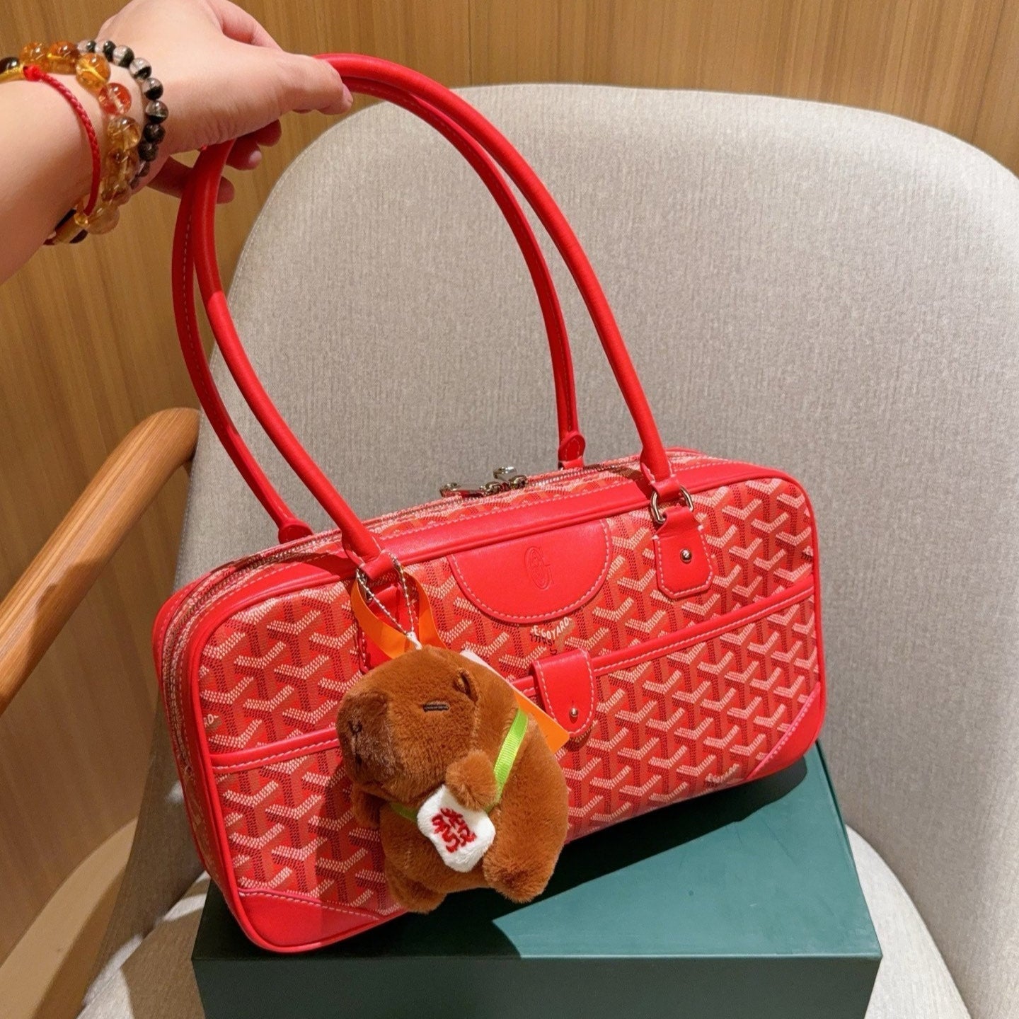 SAC SAINT MARTIN 35 EN TOILE GOYARDINE ROUGE CADMIUM ET CUIR DE VEAU