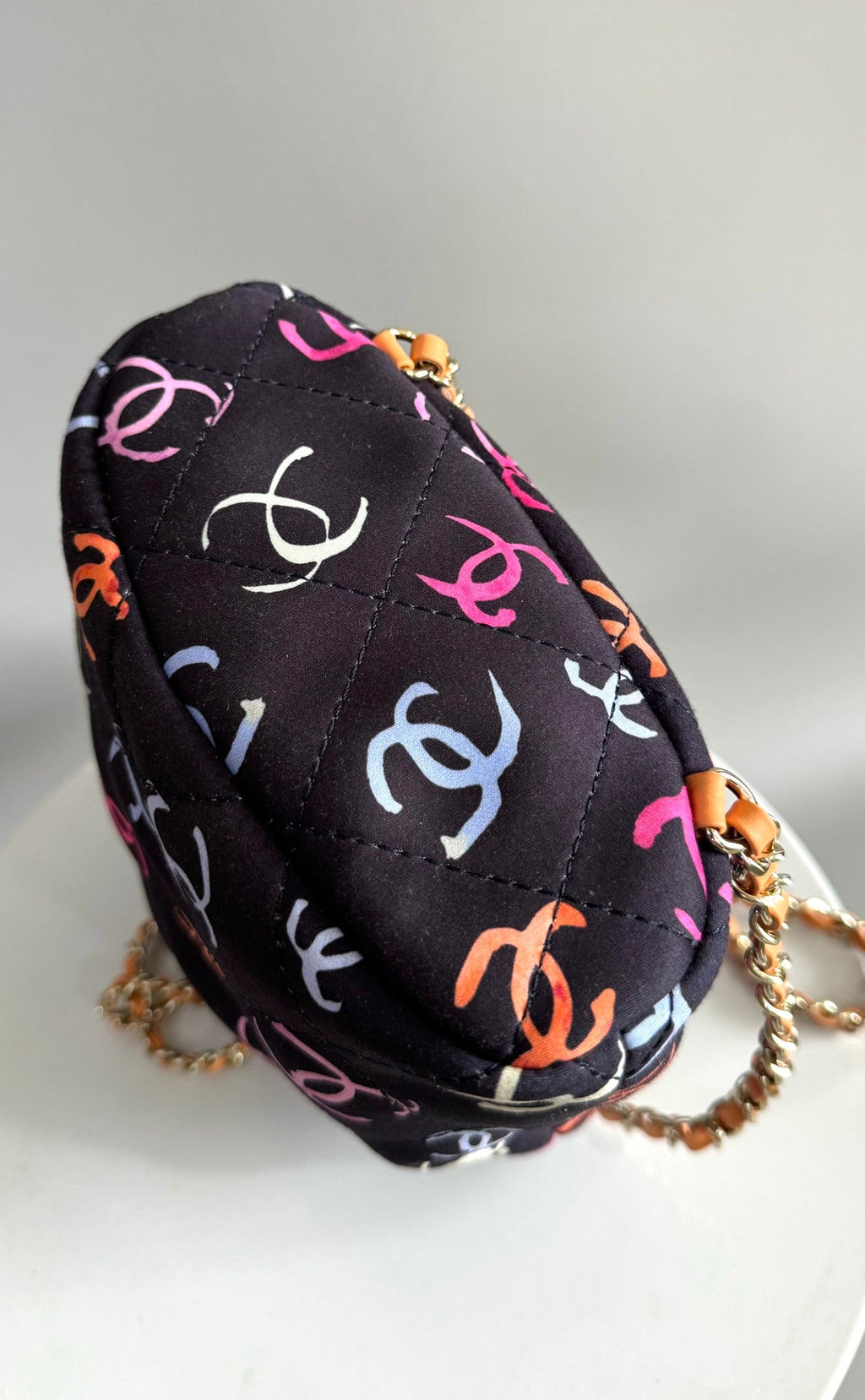SAC À DOS CC 22CM NOIR ET NOMBREUSES AUTRES COULEURS TISSU IMPRIMÉ QUINCAILLERIE DORÉ