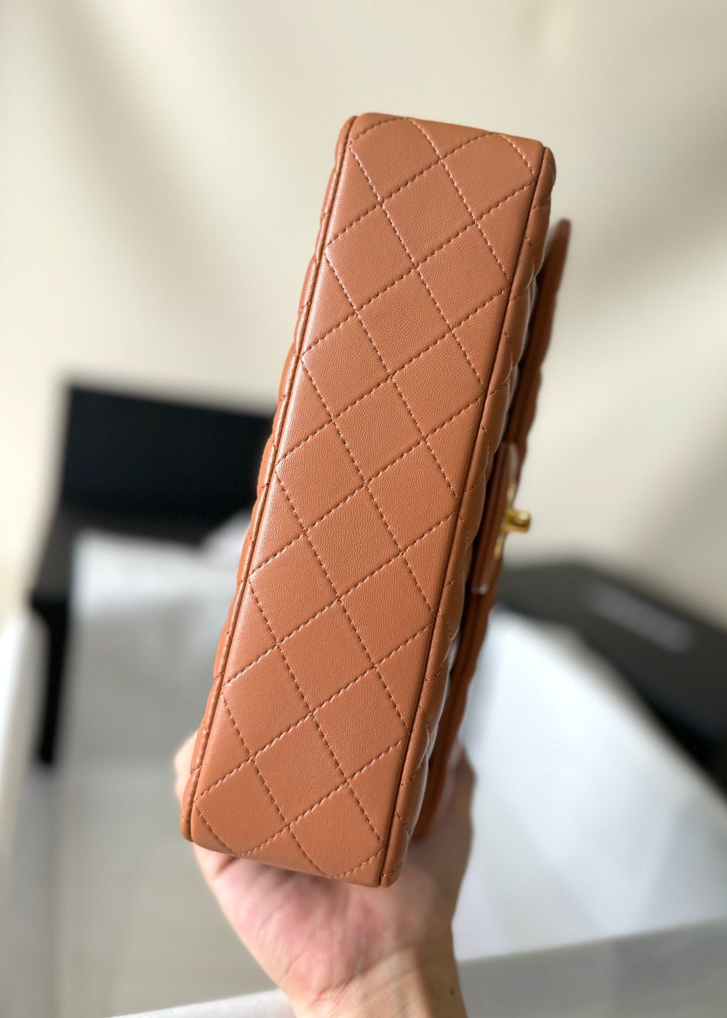 SAC À RABAT MOYEN 25 CUIR D'AGNEAU MARRON QUINCAILLERIE DORÉ
