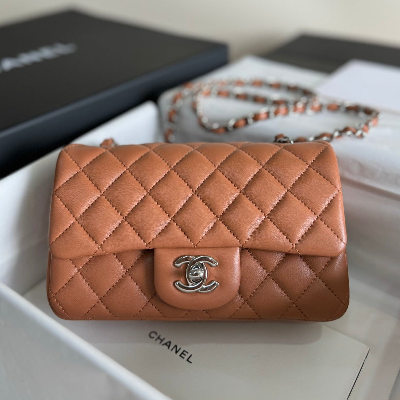 FLAP BAG MINI 20 BROWN LAMBSKIN SILVER HARDWARE