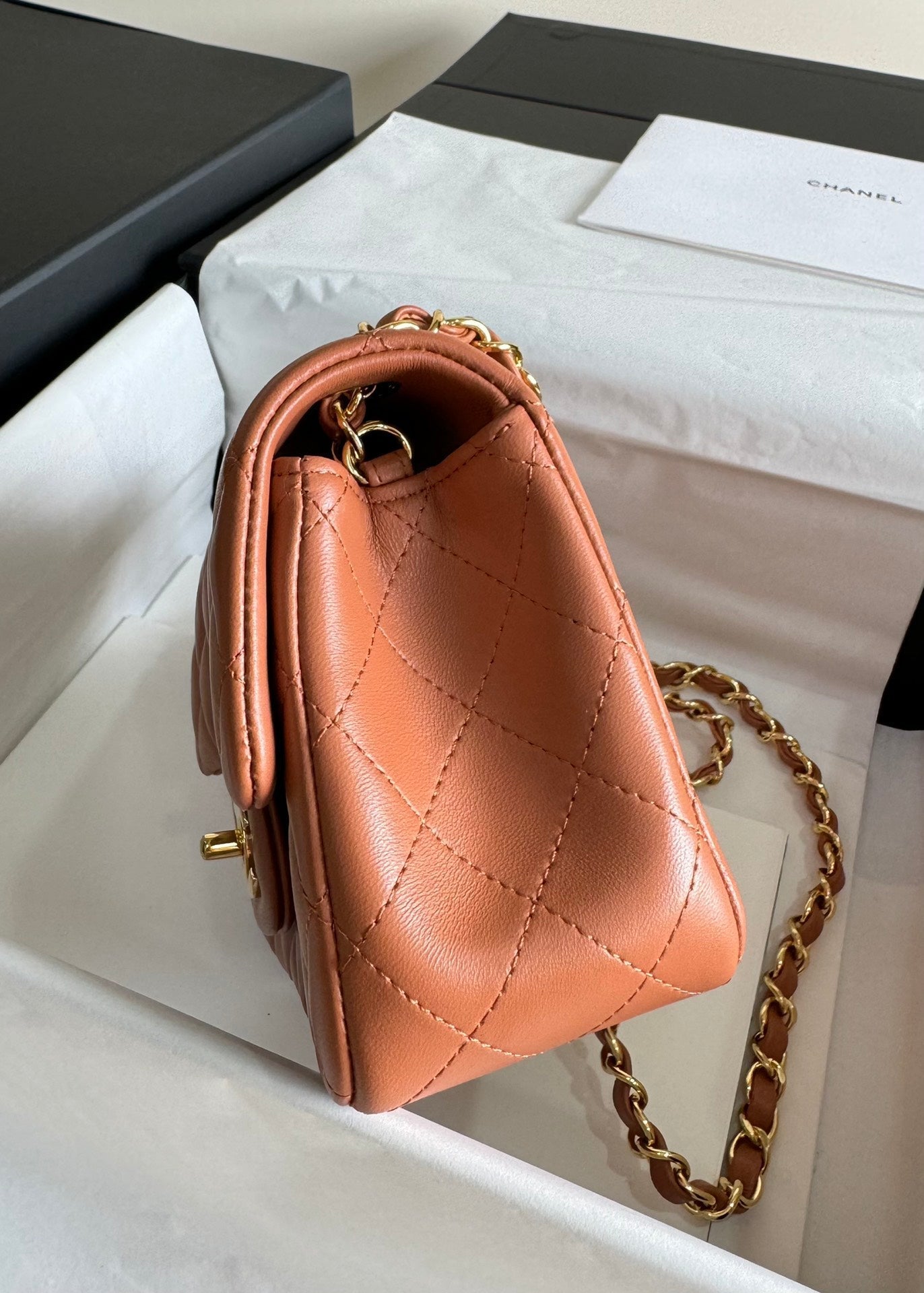 MINI FLAP BAG 17 BROWN LAMBSKIN GOLD HARDWARE