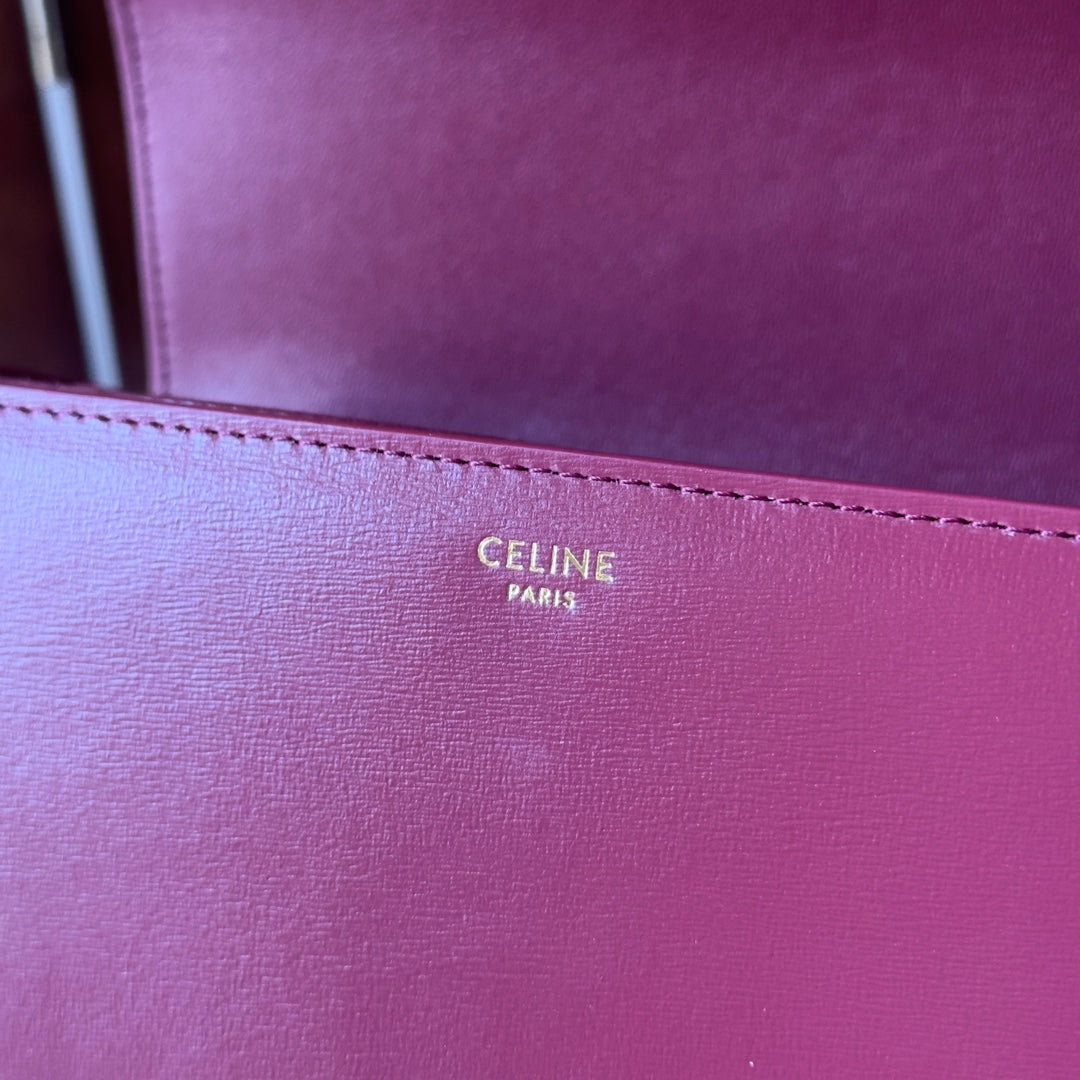 CLASSIQUE TRIOMPHE 22 CUIR DE VEAU ROUGE FONCÉ DORÉ