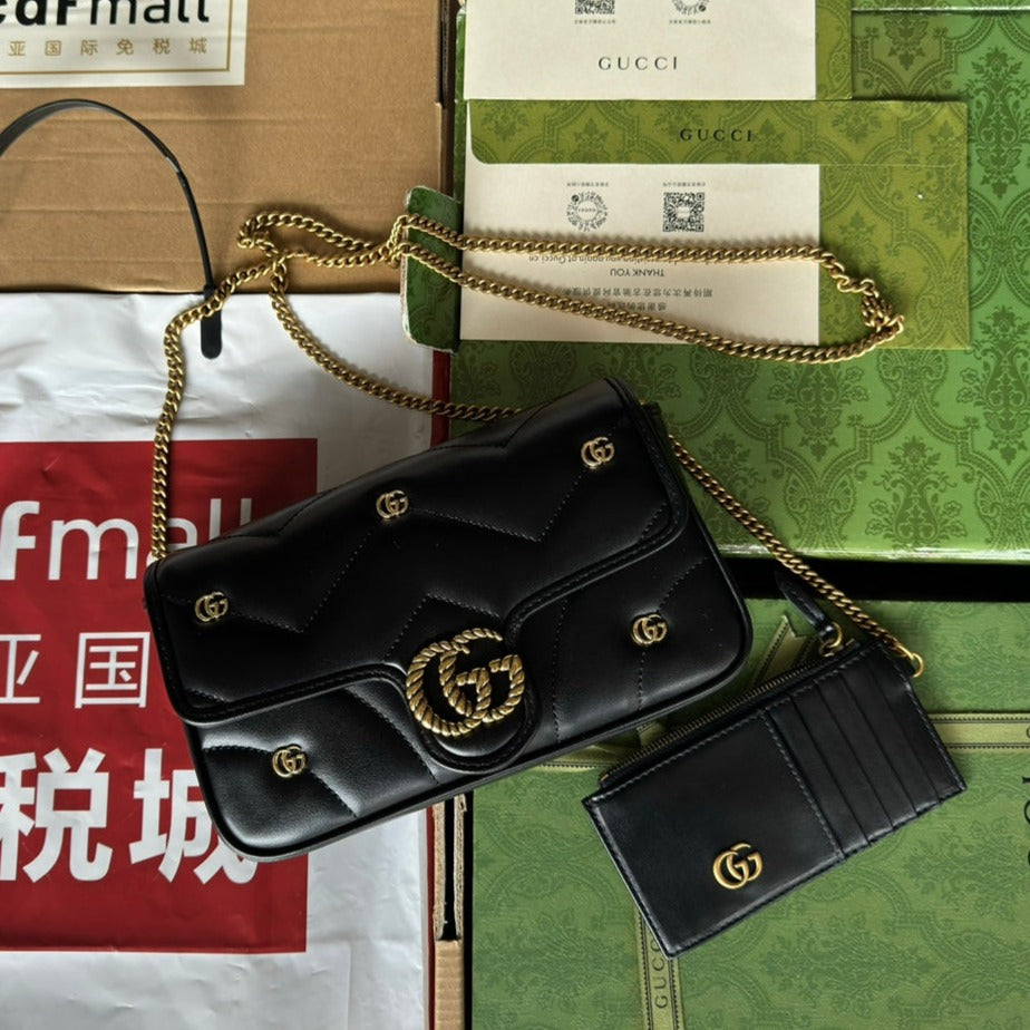 GG MARMONT 21CM EN CUIR DE VEAU NOIR DOUBLE G CLOUS QUINCAILLERIE DORÉ