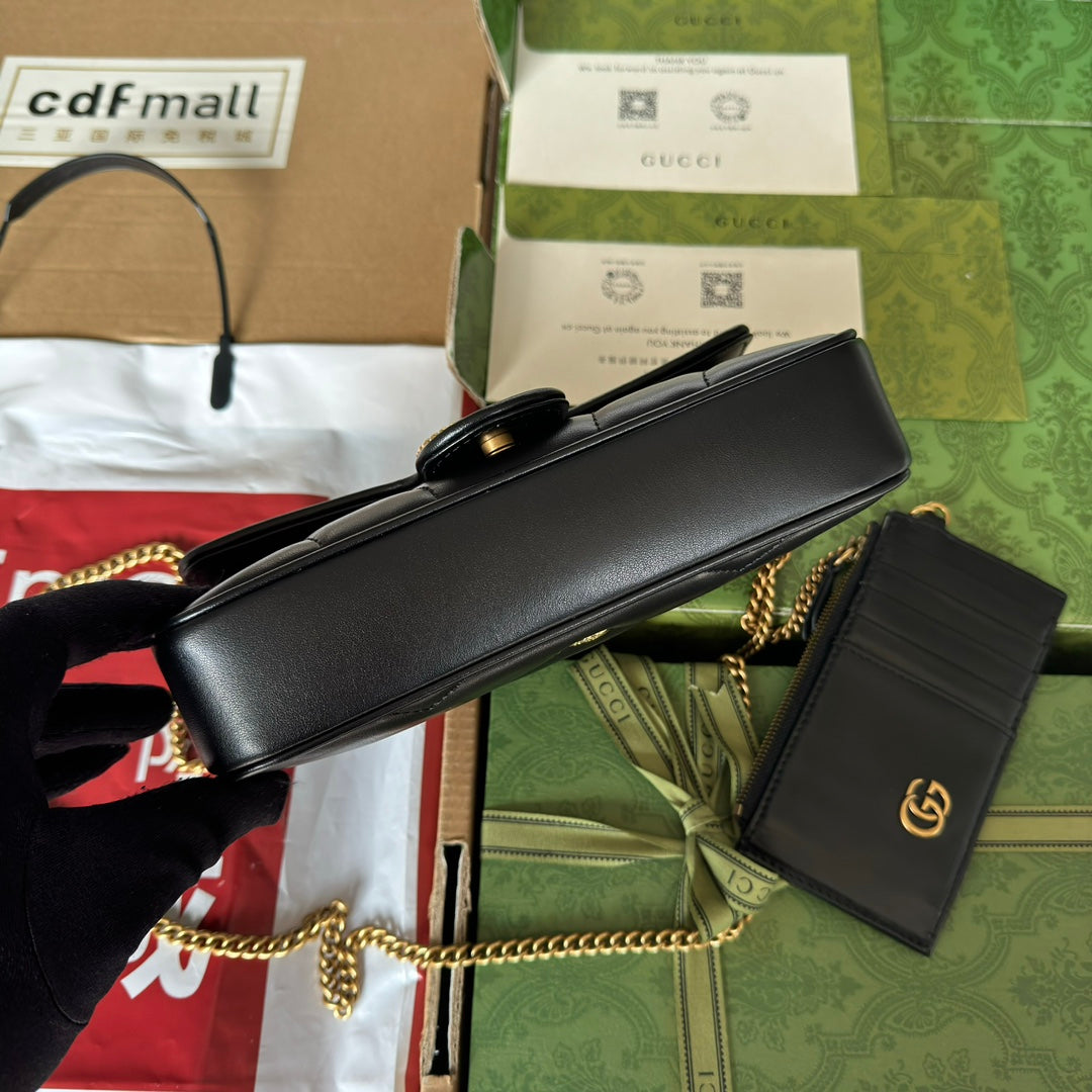 GG MARMONT 21CM EN CUIR DE VEAU NOIR DOUBLE G CLOUS QUINCAILLERIE DORÉ