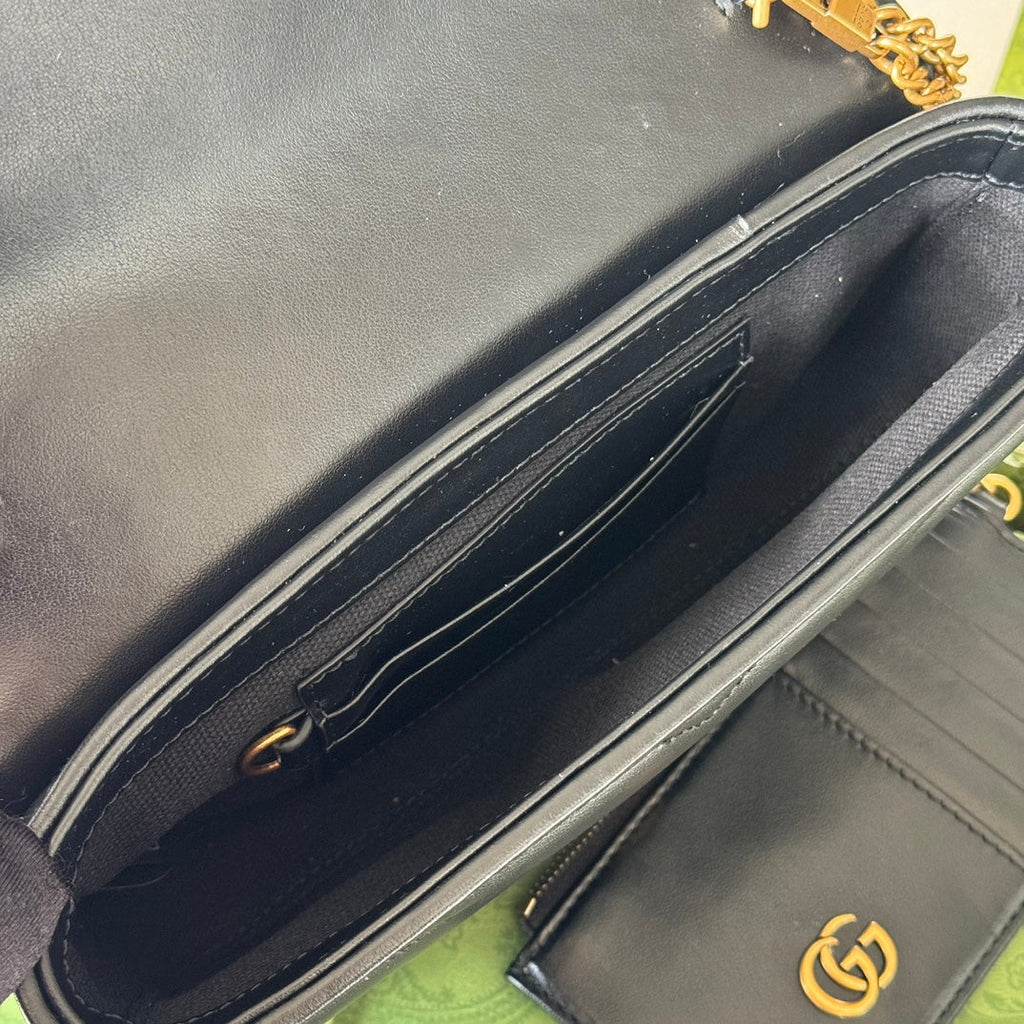 GG MARMONT 21CM EN CUIR DE VEAU NOIR DOUBLE G CLOUS QUINCAILLERIE DORÉ