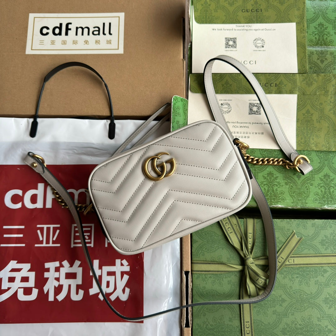 GG MARMONT MINI 18CM ZIP HAUT EN CUIR DE VEAU CRÈME QUINCAILLERIE DORÉ