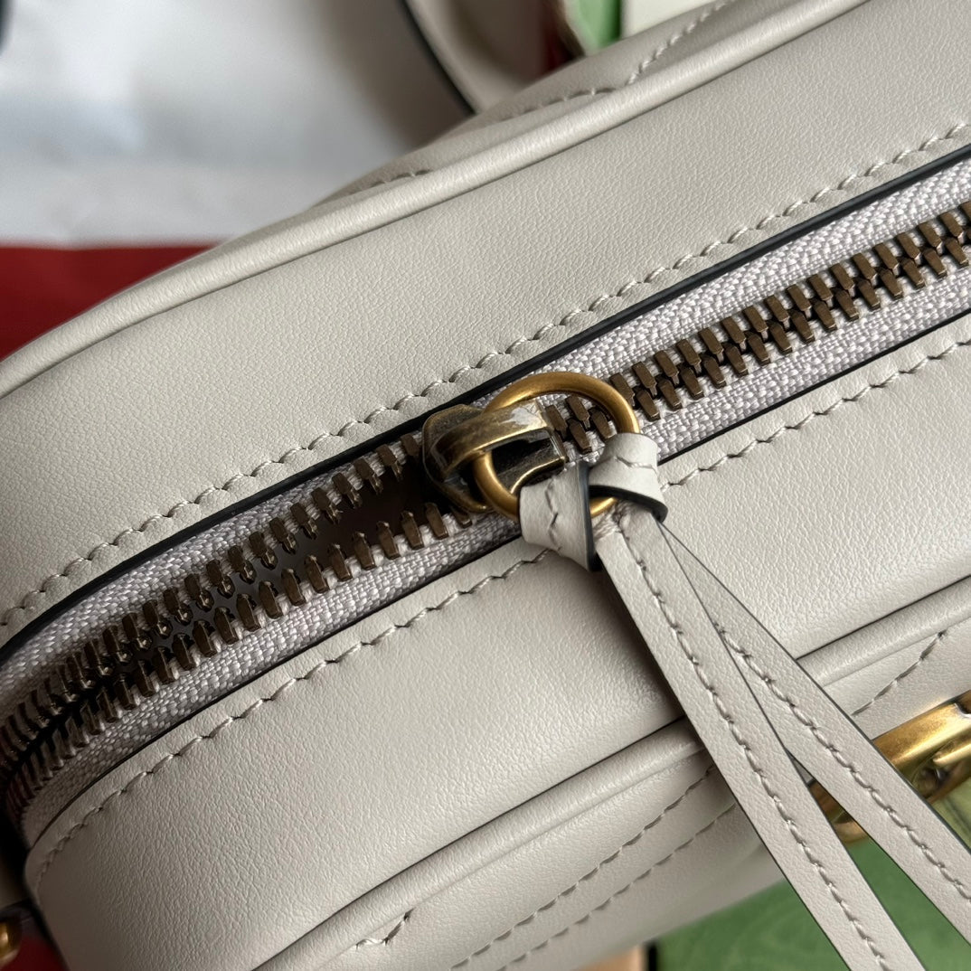 GG MARMONT MINI 18CM ZIP HAUT EN CUIR DE VEAU CRÈME QUINCAILLERIE DORÉ