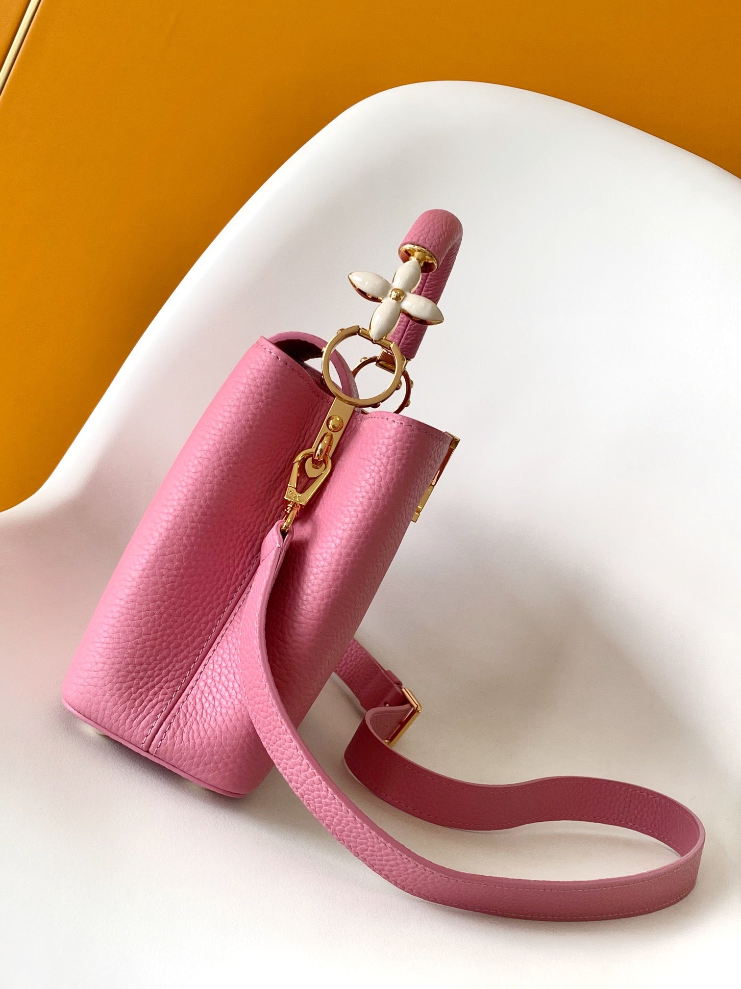 CAPUCINES MINI 21 EN QUINCAILLERIE OR TAURILLON ROSE GUIMAUVE