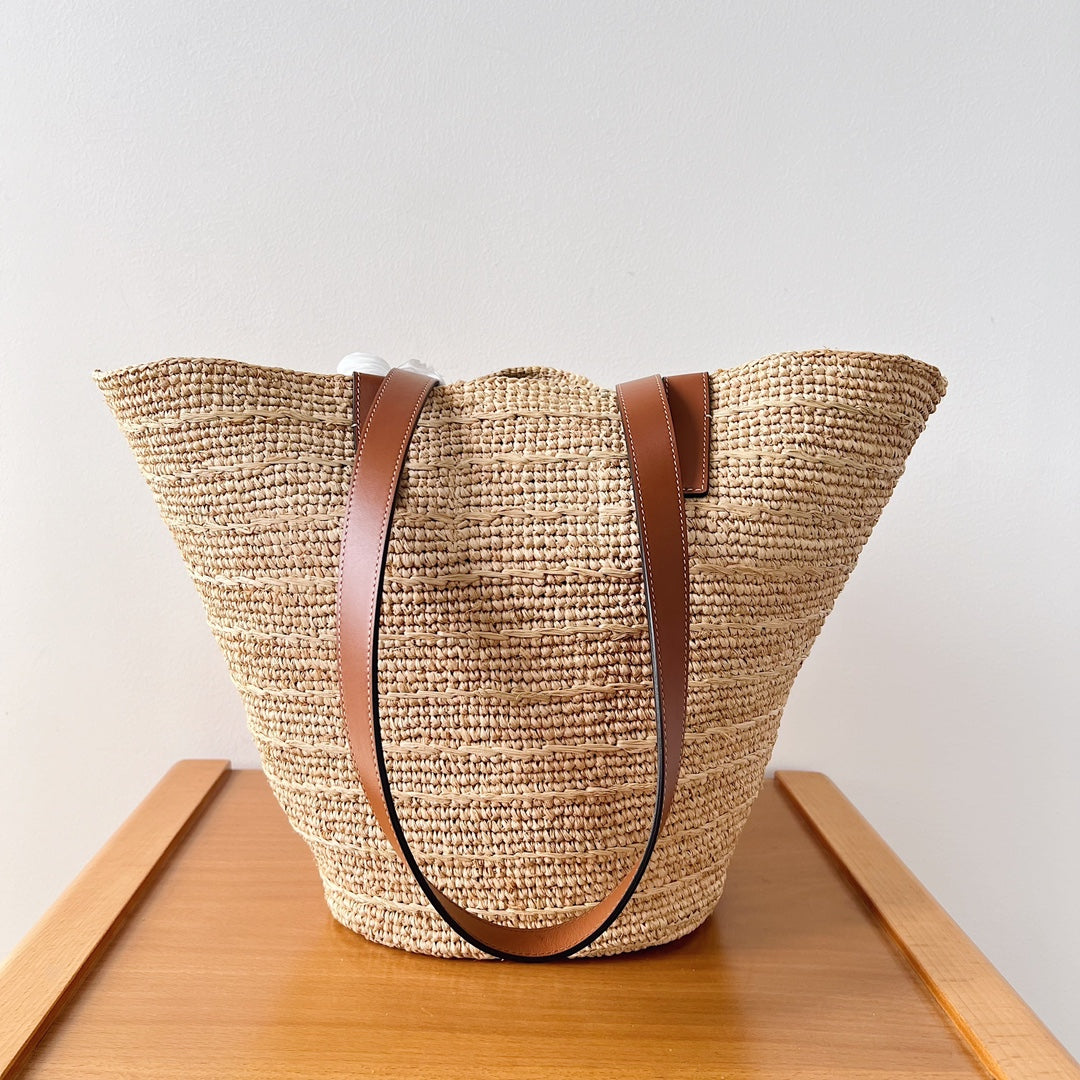 SAC CLASSIQUE MOYEN SOUPLE 30 EN CUIR DE VEAU BEIGE RAPHIA TAN