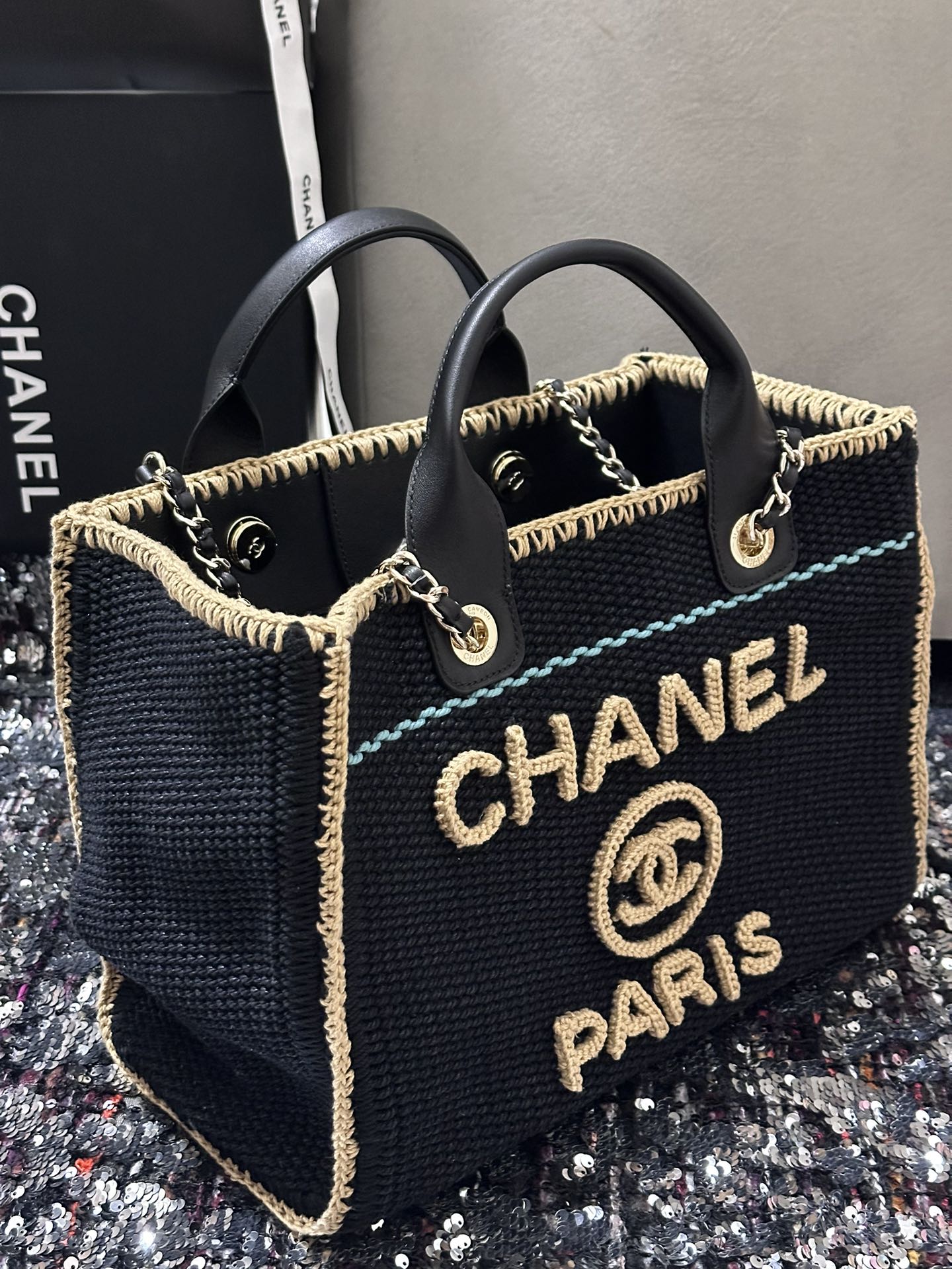 Sac cabas CC DEAUVILLE 32 cm beige noir coton crocheté anses cuir 