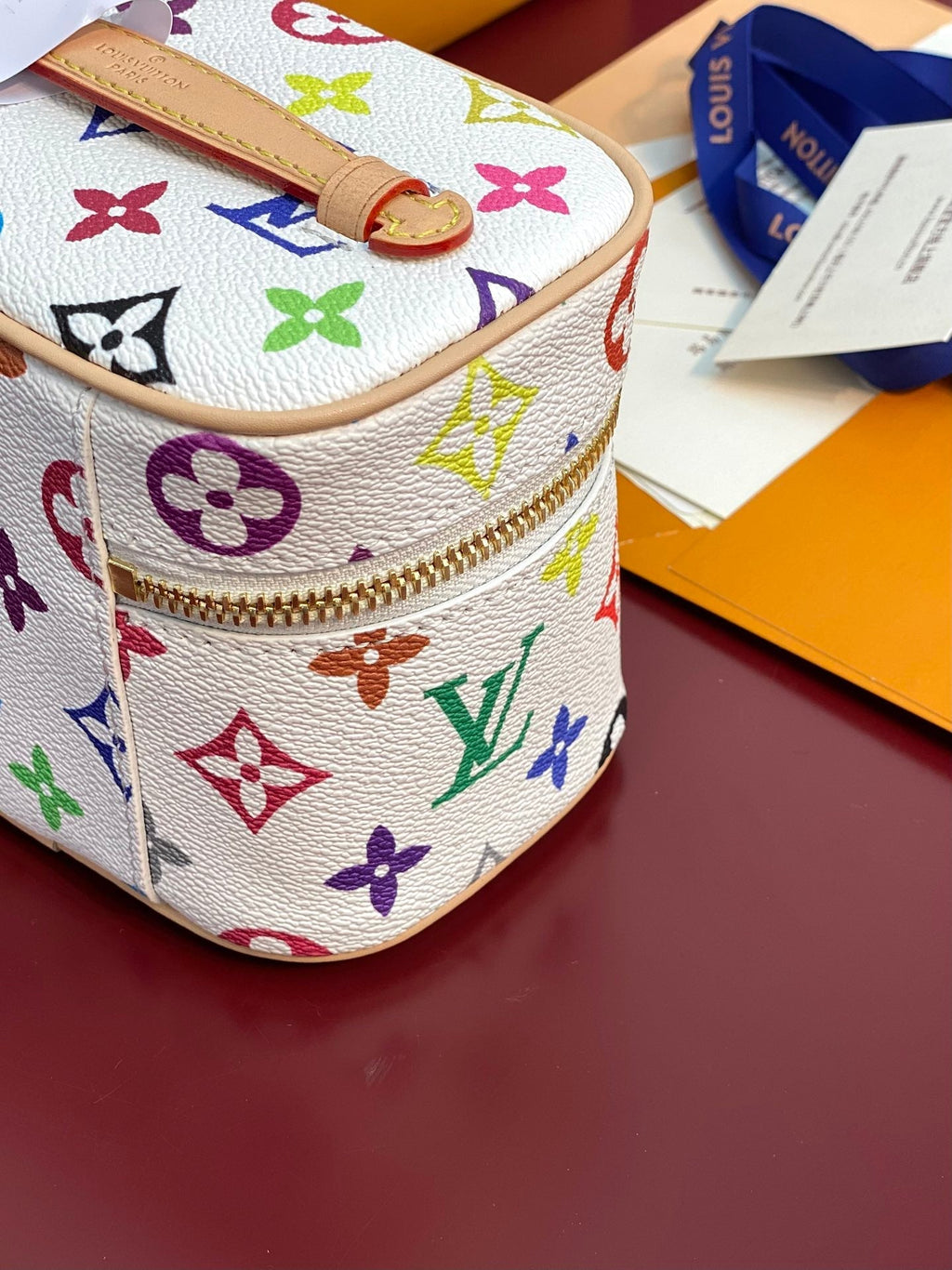 NICE NANO 14 EN TOILE MONOGRAMME MULTICOLORE FERMETURE ÉCLAIR DORÉ