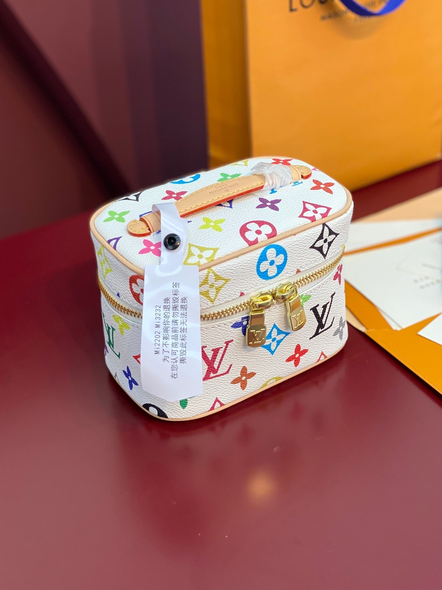 NICE NANO 14 EN TOILE MONOGRAMME MULTICOLORE FERMETURE ÉCLAIR DORÉ