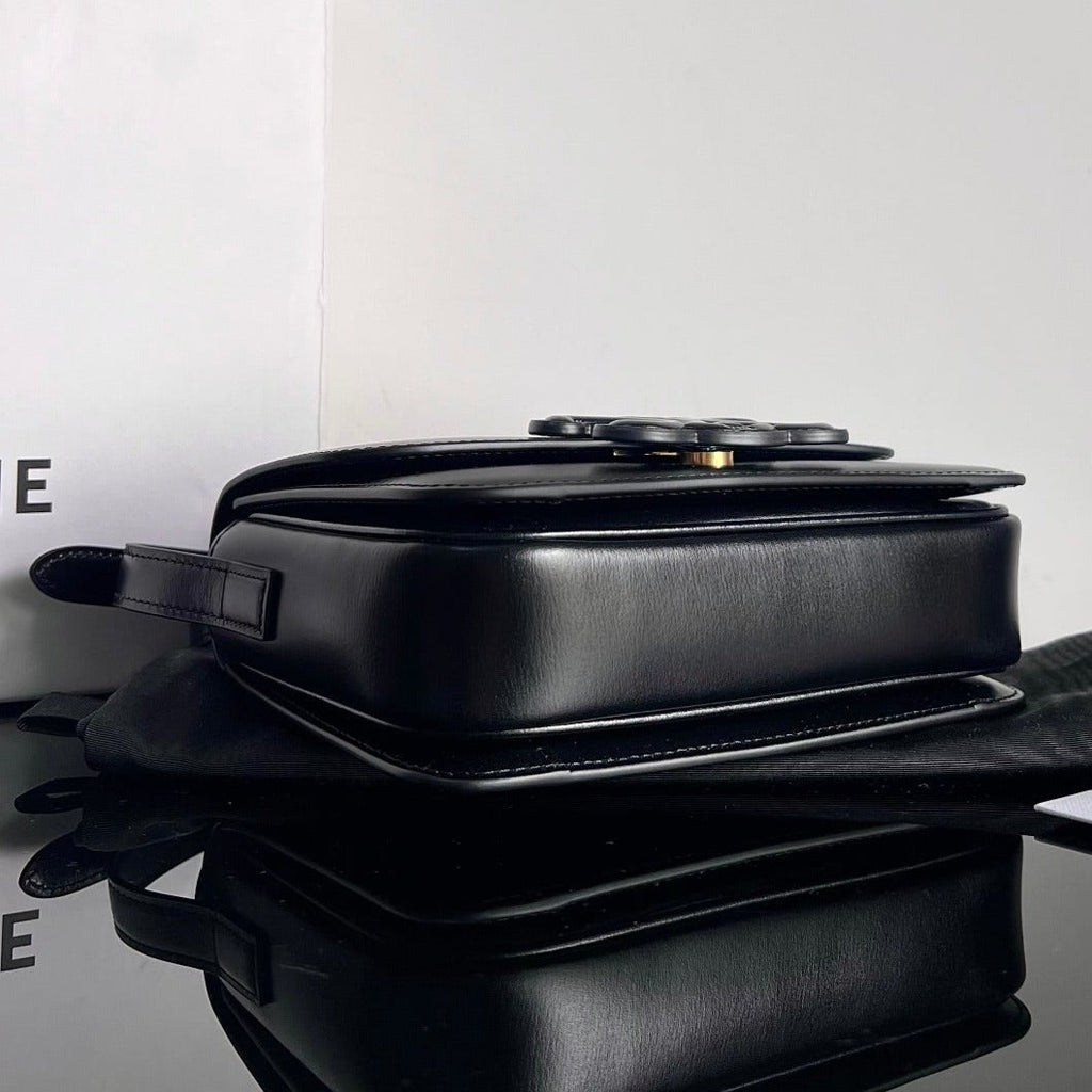 CLASSIQUE TRIOMPHE 22 CUIR DE VEAU LISSE NOIR