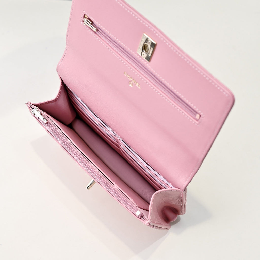 Poignée supérieure CC 24 carats WOC 19 cm en cuir d'agneau rose, quincaillerie en or clair 