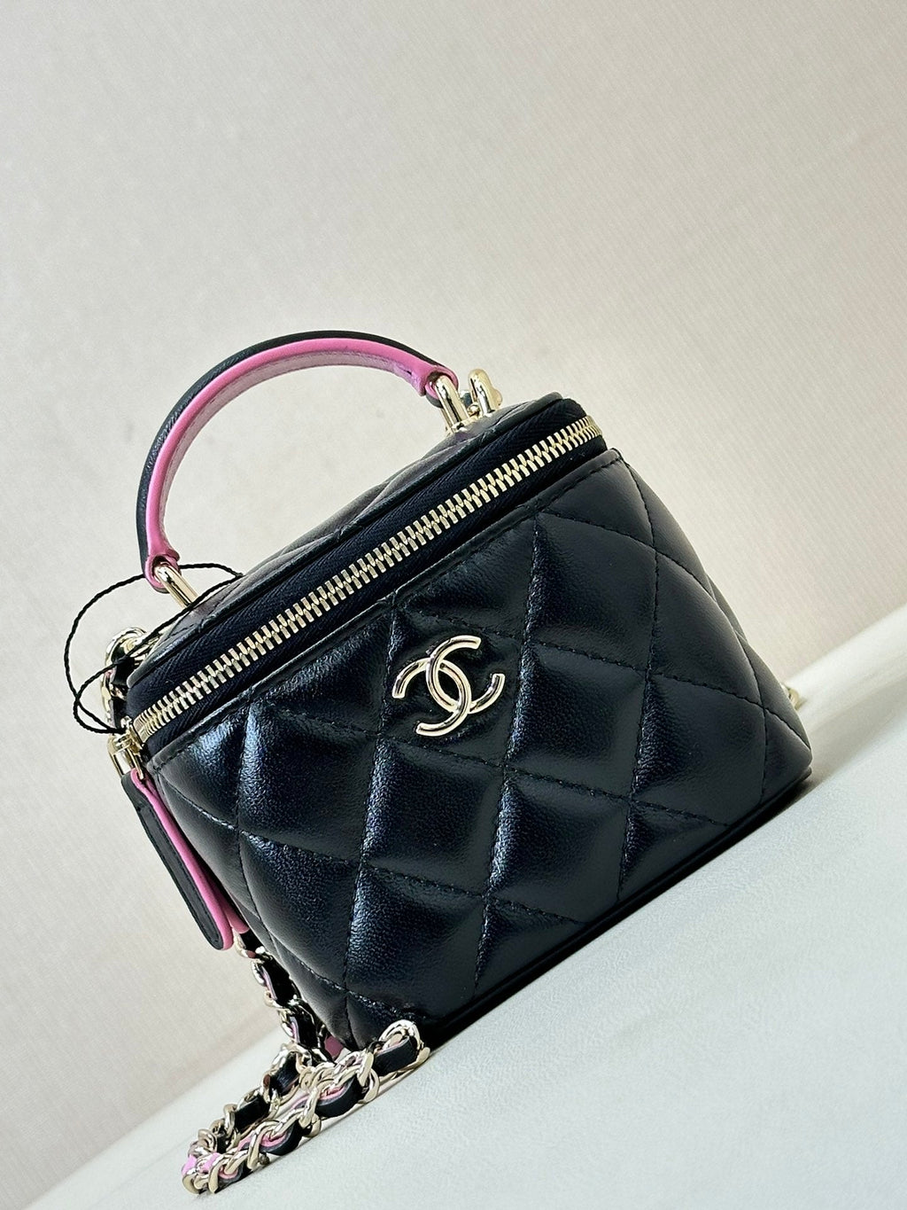 VANITY SHOULDER BAG TOP HANDLE 10CM BLACK PINK LAMBSKIN