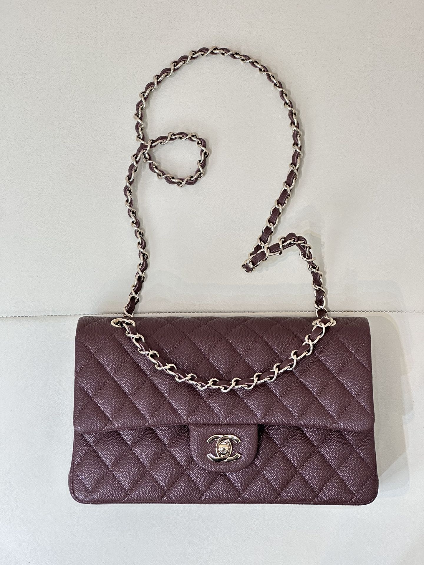 RABAT CLASSIQUE 25CM BORDEAUX CAVIAR QUINCAILLERIE OR CLAIR 