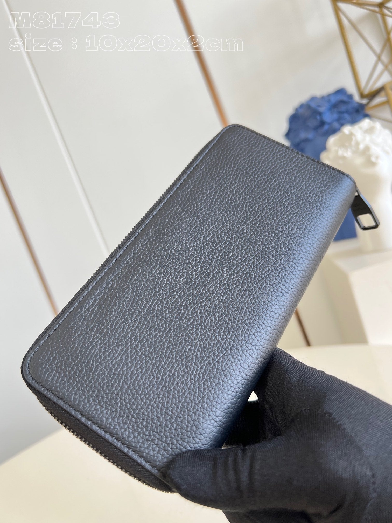 PORTEFEUILLE VERTICAL AÉROGRAMME ZIPPY 20 CM EN CUIR DE VEAU NOIR