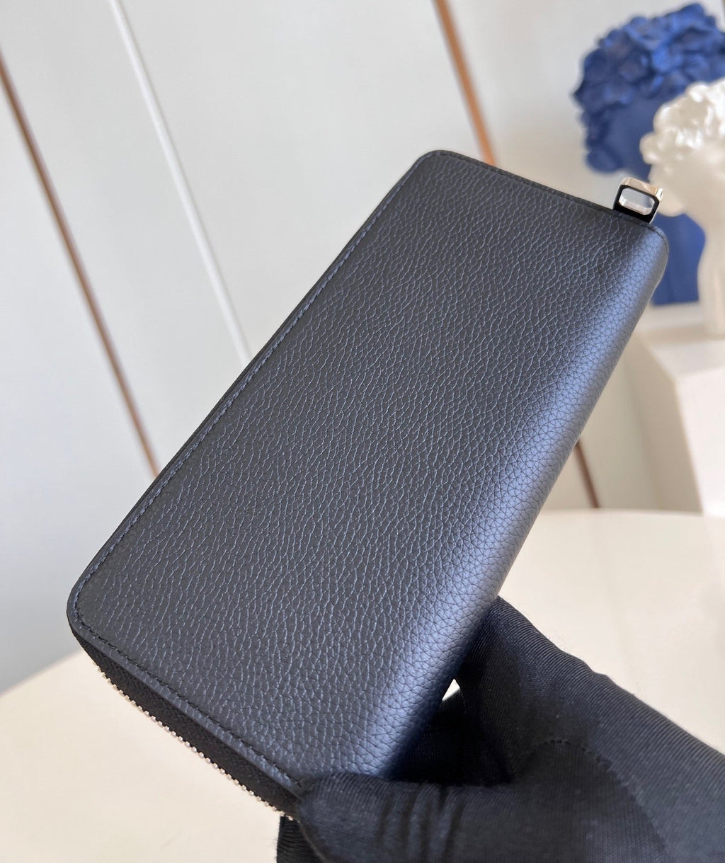 PORTEFEUILLE VERTICAL ZIPPY 20CM EN CUIR DE VEAU NOIR
