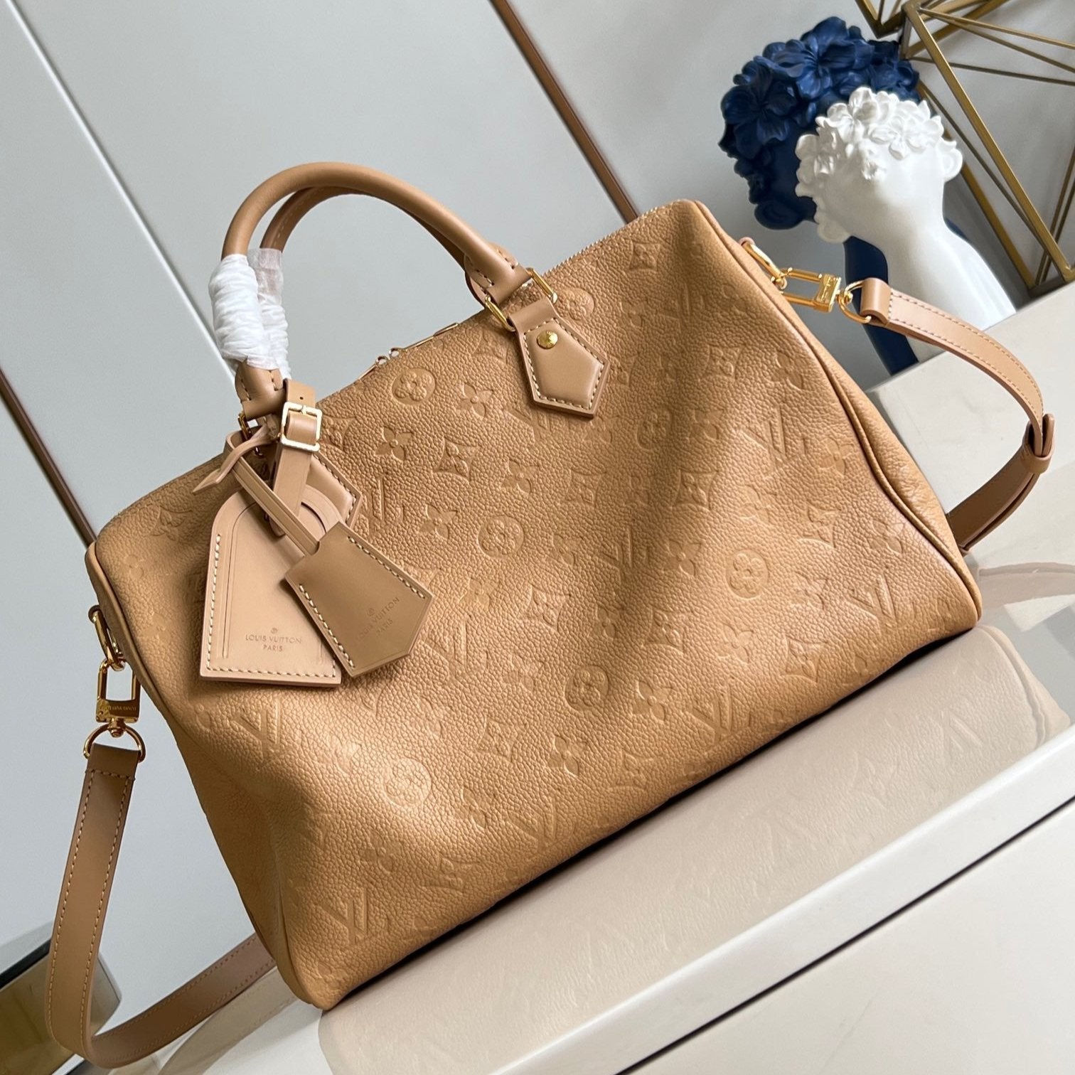 CUIR DE VACHE SPEEDY SOFT 30 ARIZONA BEIGE MONOGRAMME EMPREINTE