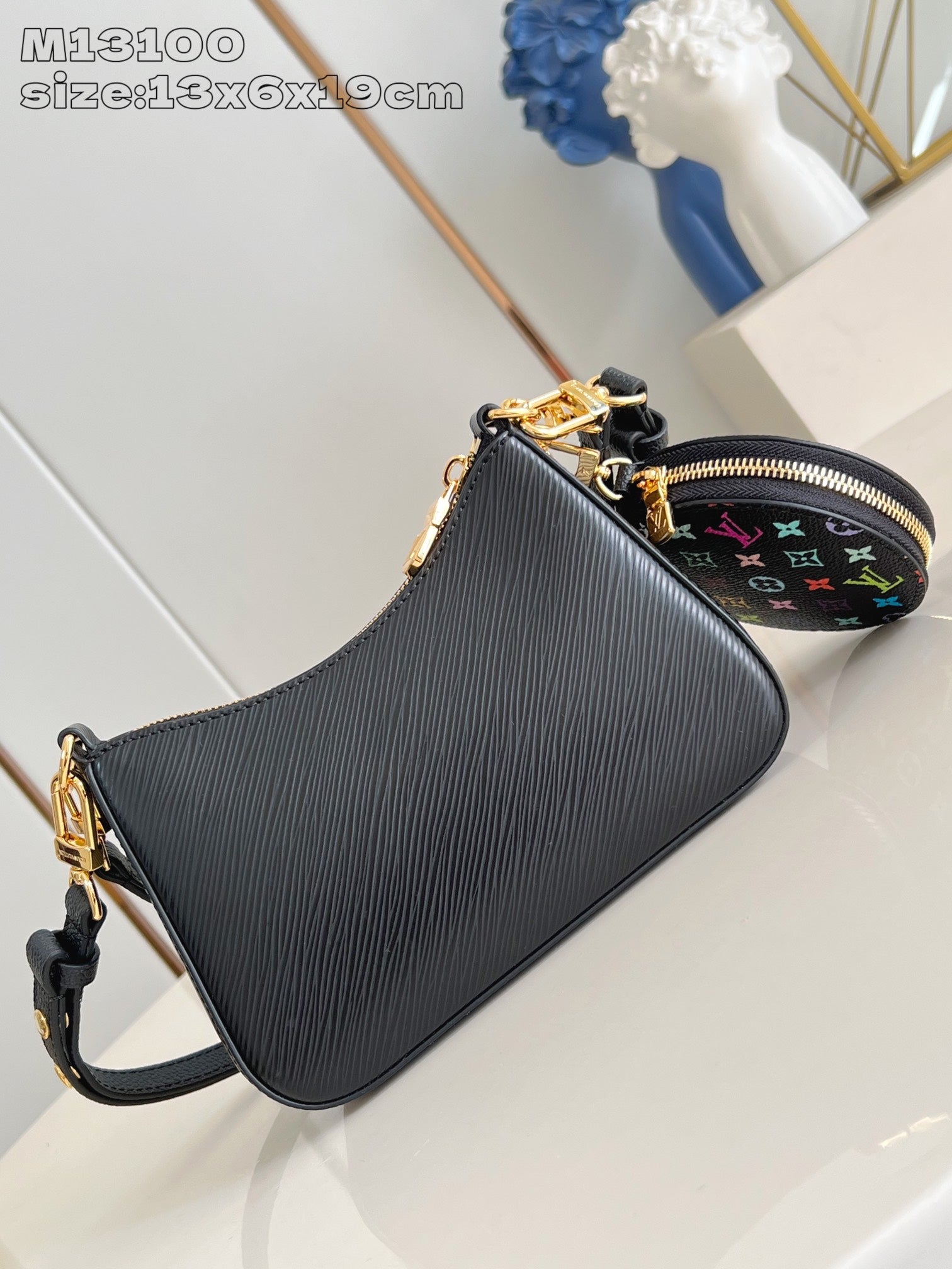 LV MARELLINI LV X TM BLACK EPI COWHIDE 203652