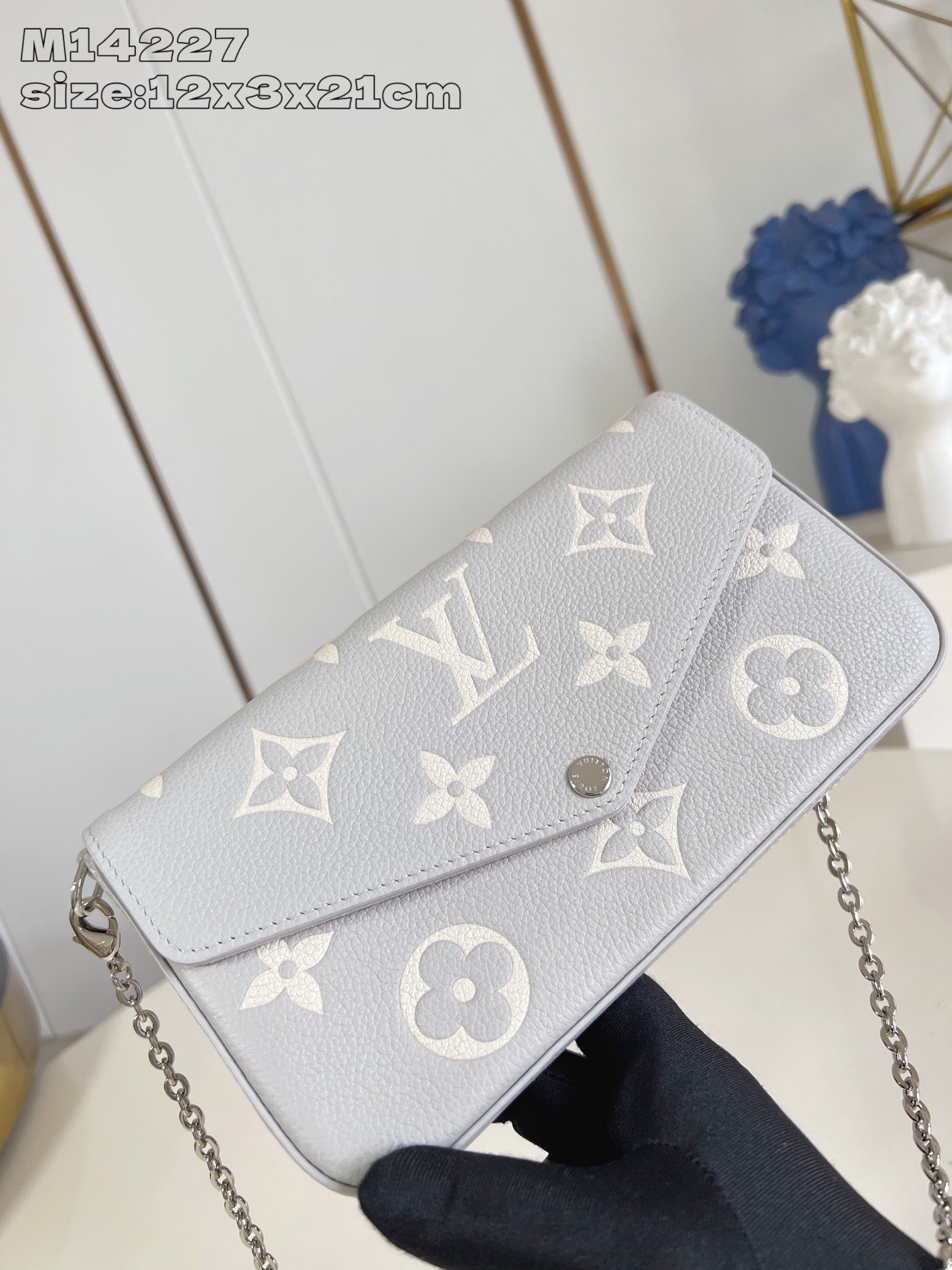 LV POCHETTE FELICIE BRUME CUIR DE VACHE GRIS MONOGRAMME 205525