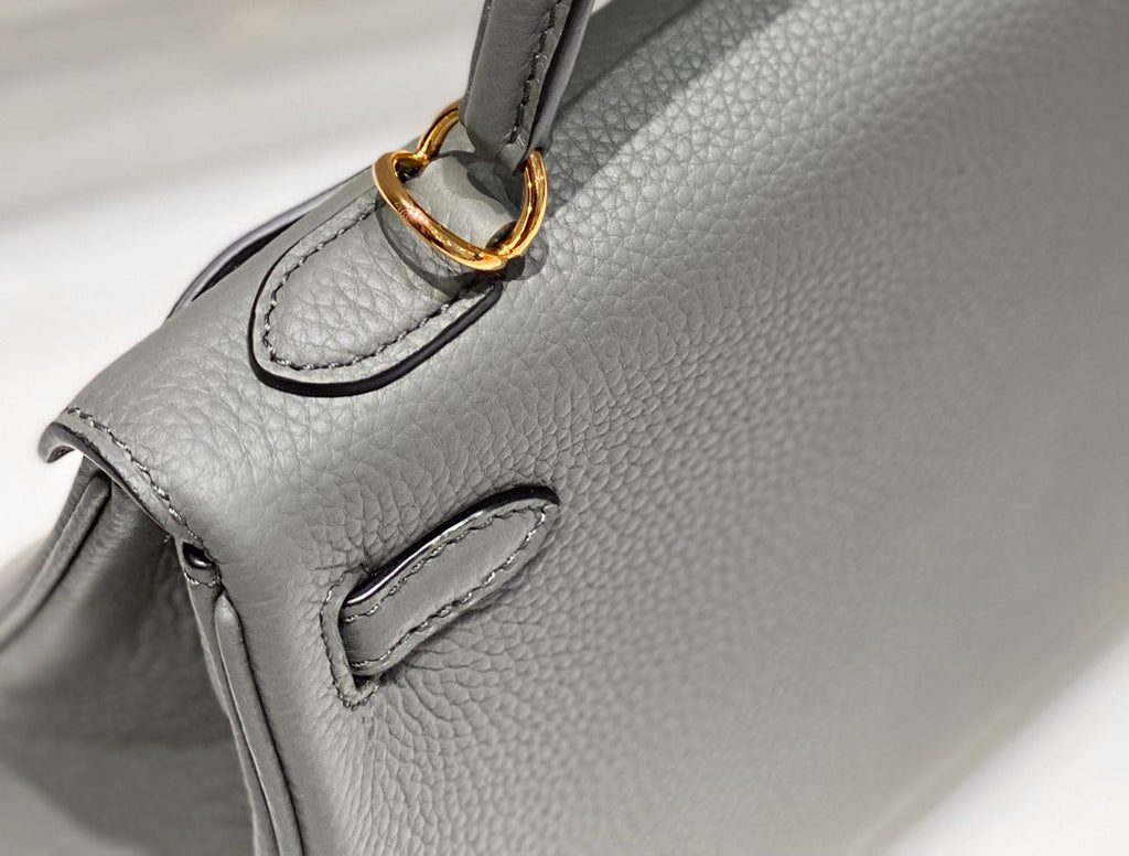 HM KELLY 32CM CUIR TOGO GRIS QUINCAILLERIE DORÉ