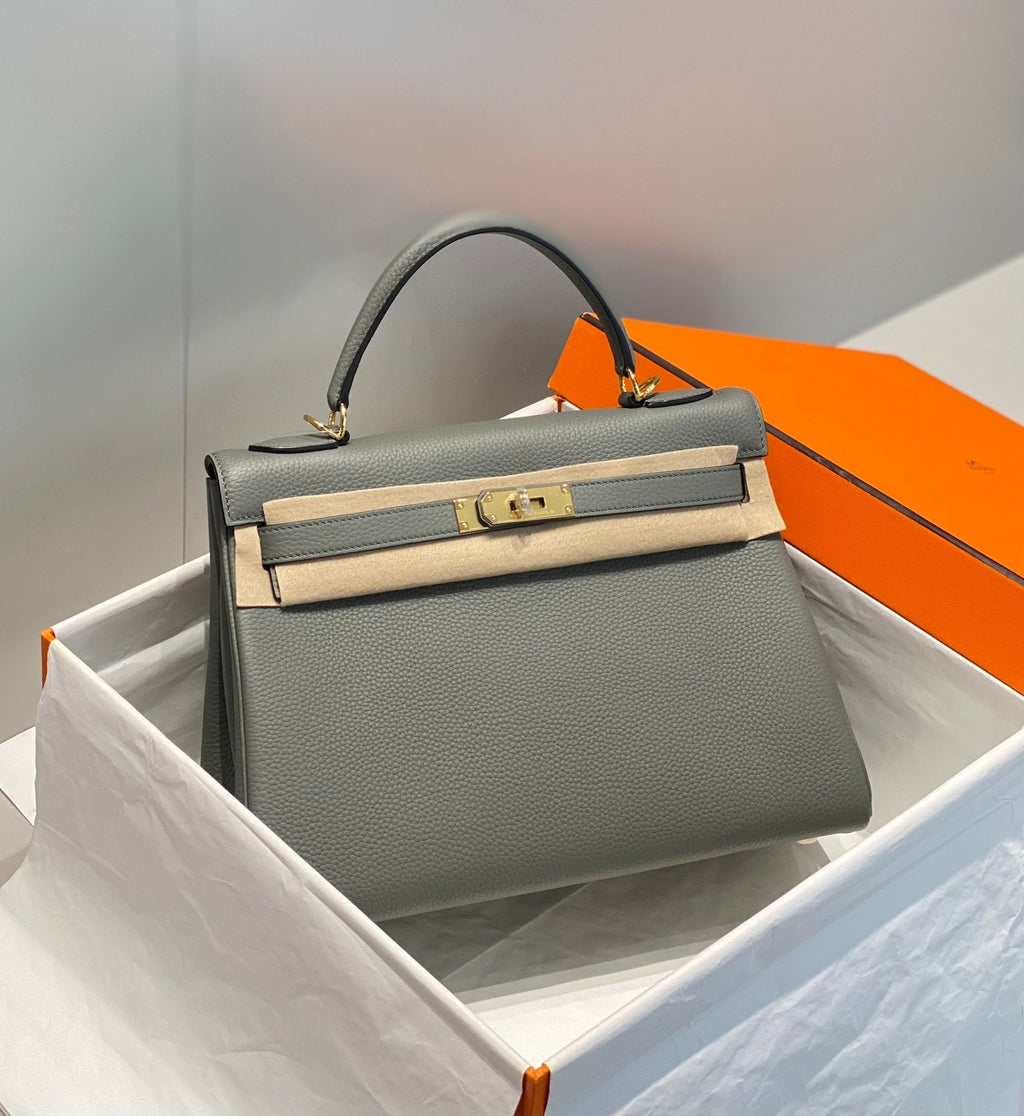 HM KELLY 32CM CUIR TOGO GRIS QUINCAILLERIE DORÉ