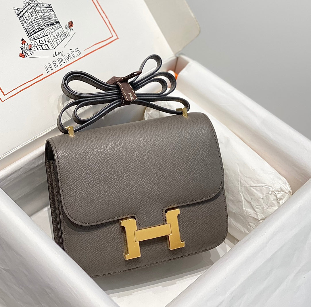 CONSTANCE 24 ÉTAIN CUIR EPSOM QUINCAILLERIE DORÉ