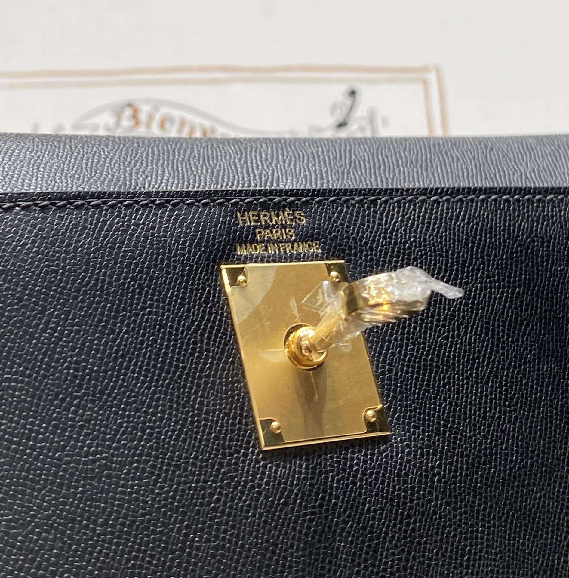 HM KELLY ELAN 27CM BLACK LEATHER GHW