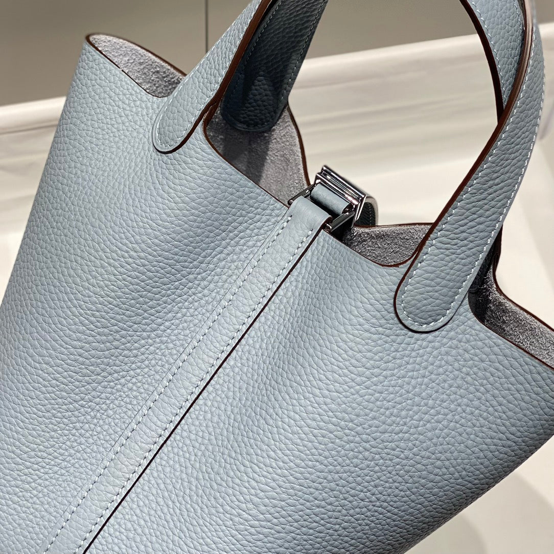 PICOTIN LOCK BLEU CIEL CLAIR TOGO CUIR QUINCAILLERIE ARGENTÉE
