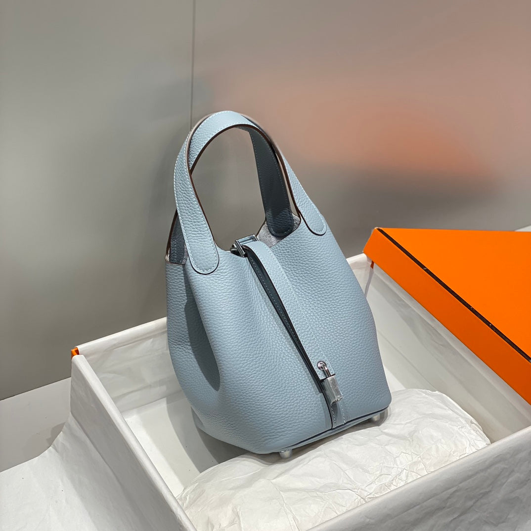 PICOTIN LOCK BLEU CIEL CLAIR TOGO CUIR QUINCAILLERIE ARGENTÉE
